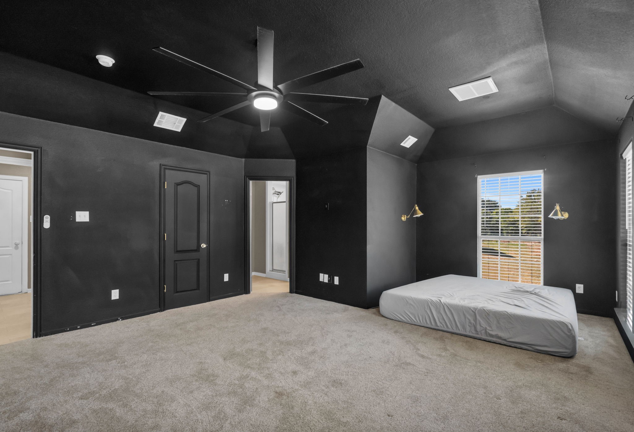 525 Peach Tree Road Property Photo 16