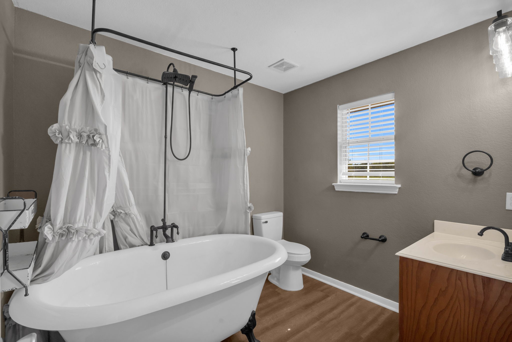 525 Peach Tree Road Property Photo 22