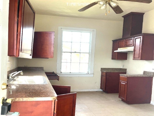 709 38th Street Property Photo 5