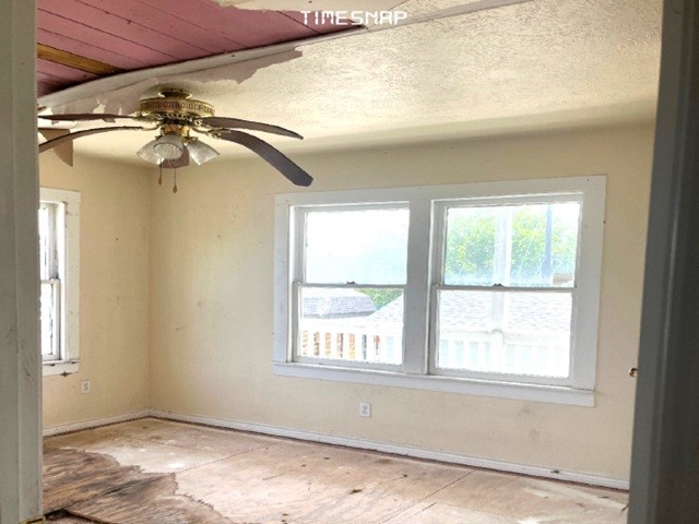 709 38th Street Property Photo 6