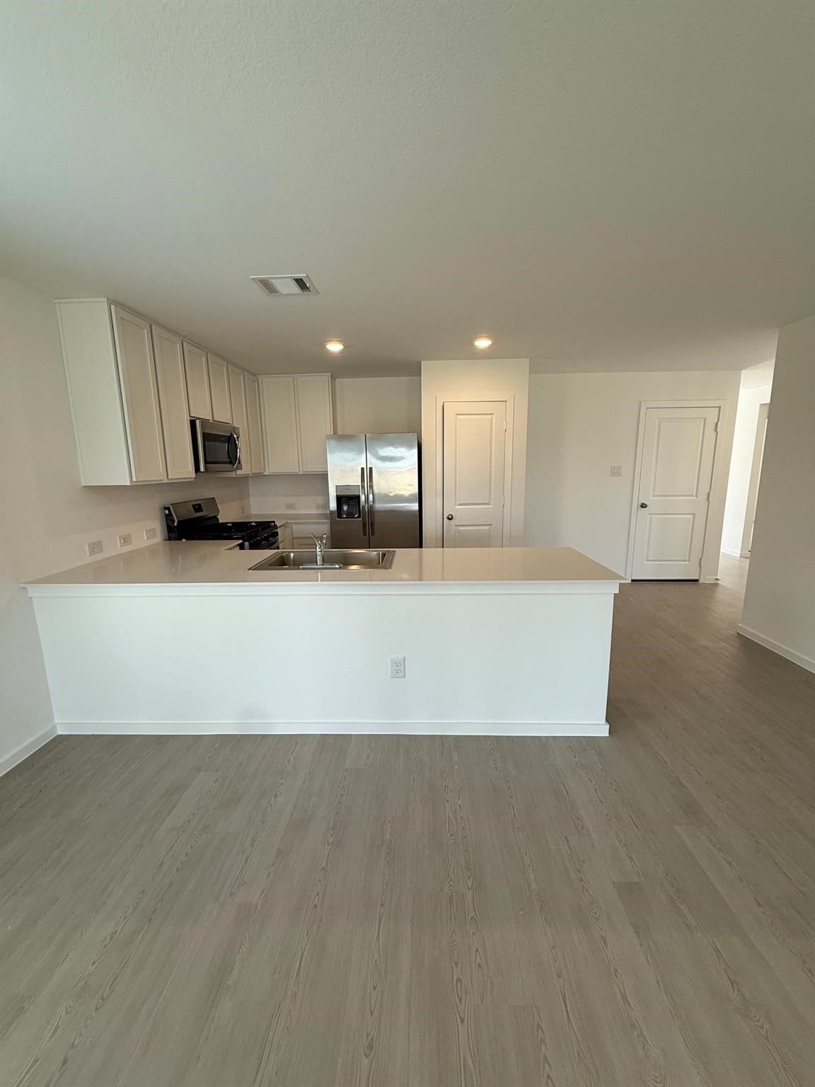 25415 Birch Hill Drive Property Photo 5