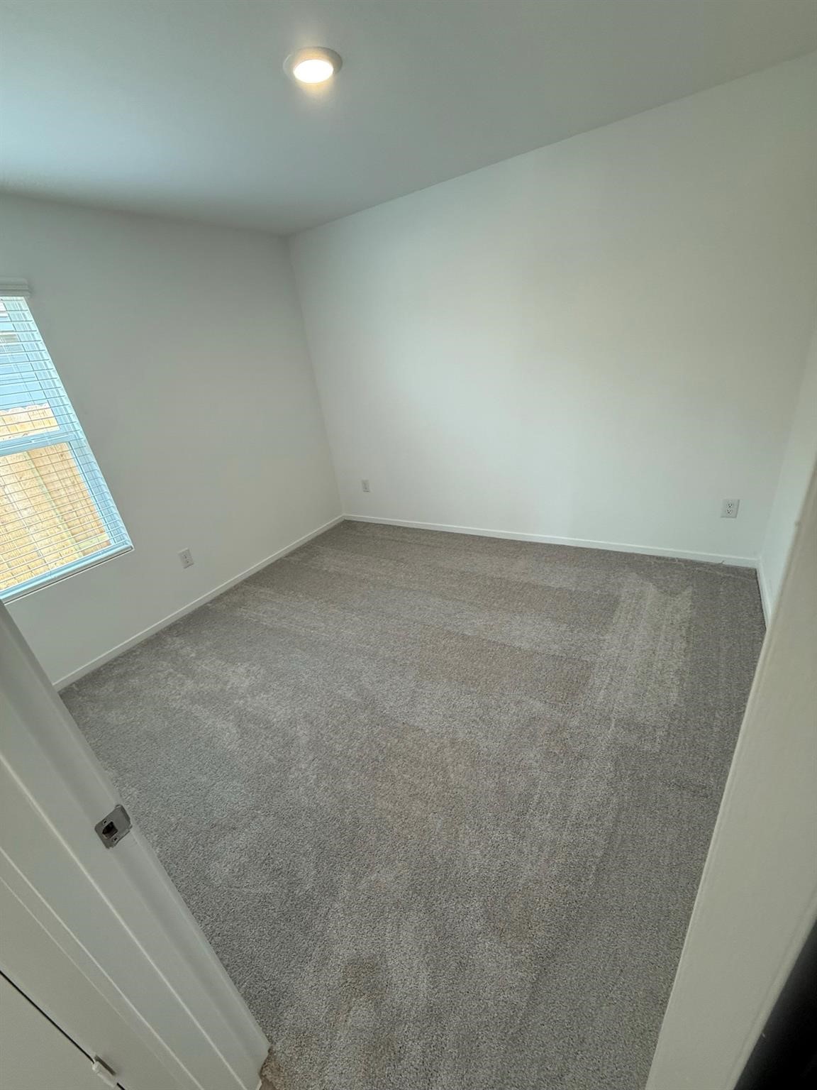 25415 Birch Hill Drive Property Photo 8