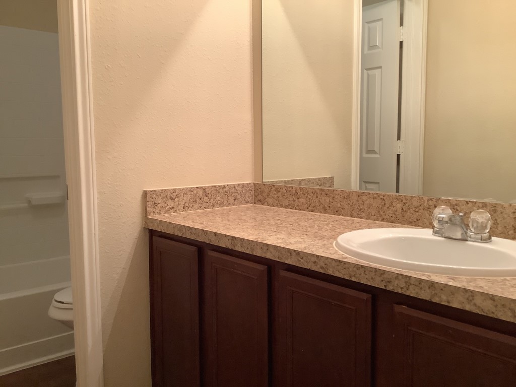 6019 Brenwood Trails Lane Property Photo 14