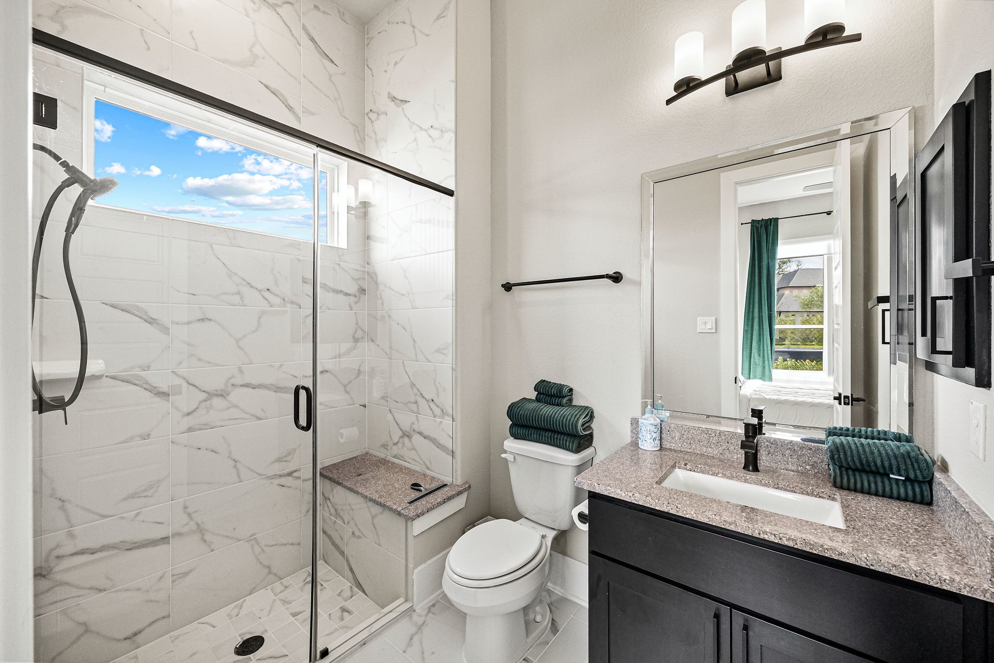 10206 Regatta Shore Drive Property Photo 6