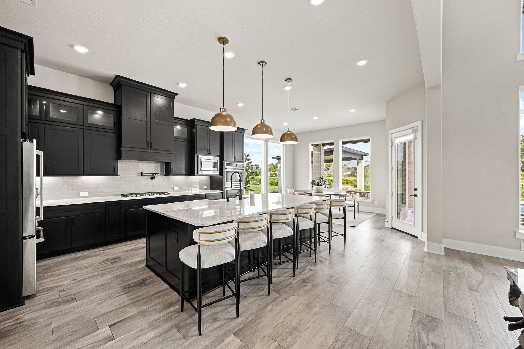 10206 Regatta Shore Drive Property Photo 10