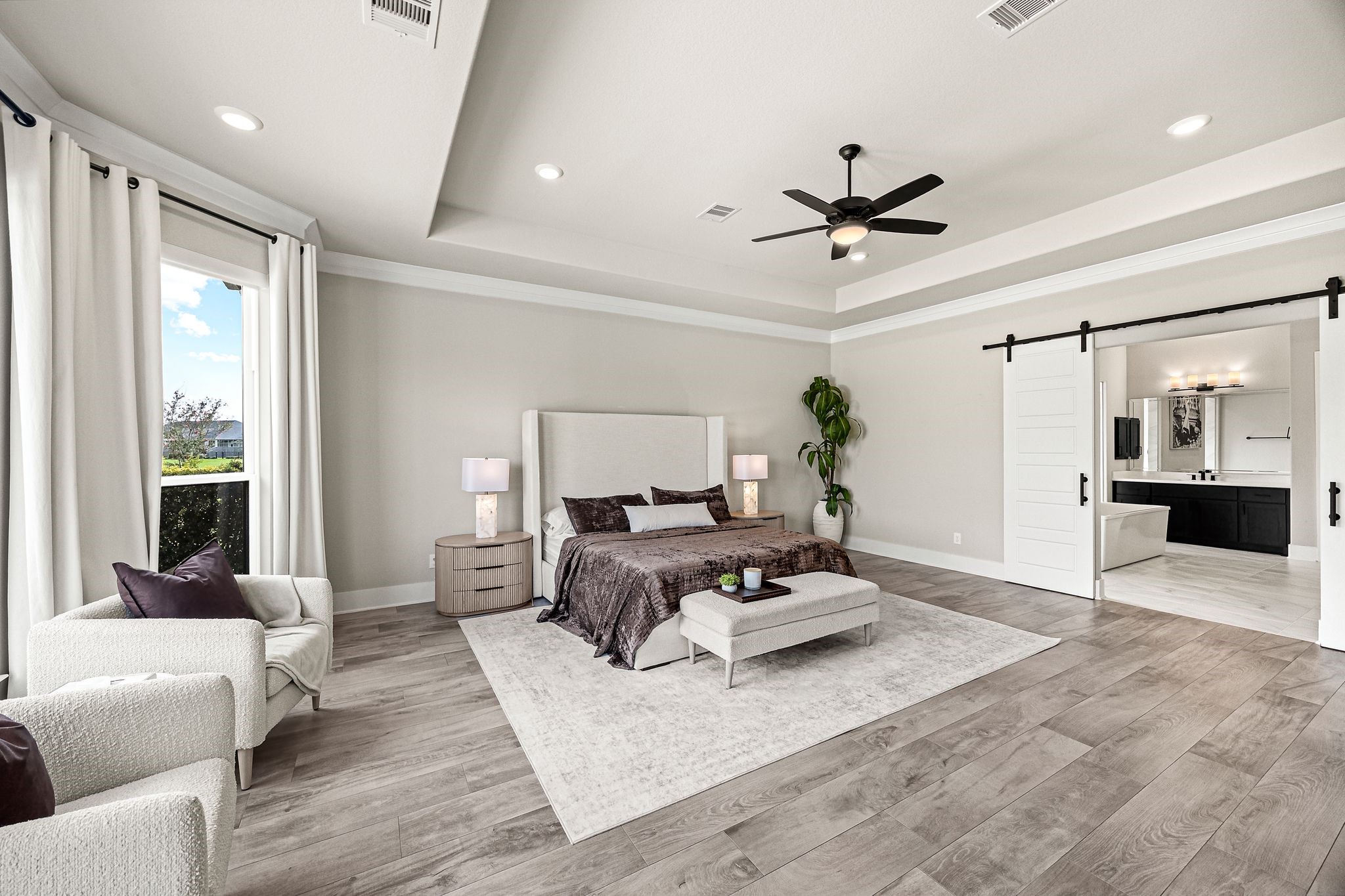 10206 Regatta Shore Drive Property Photo 18