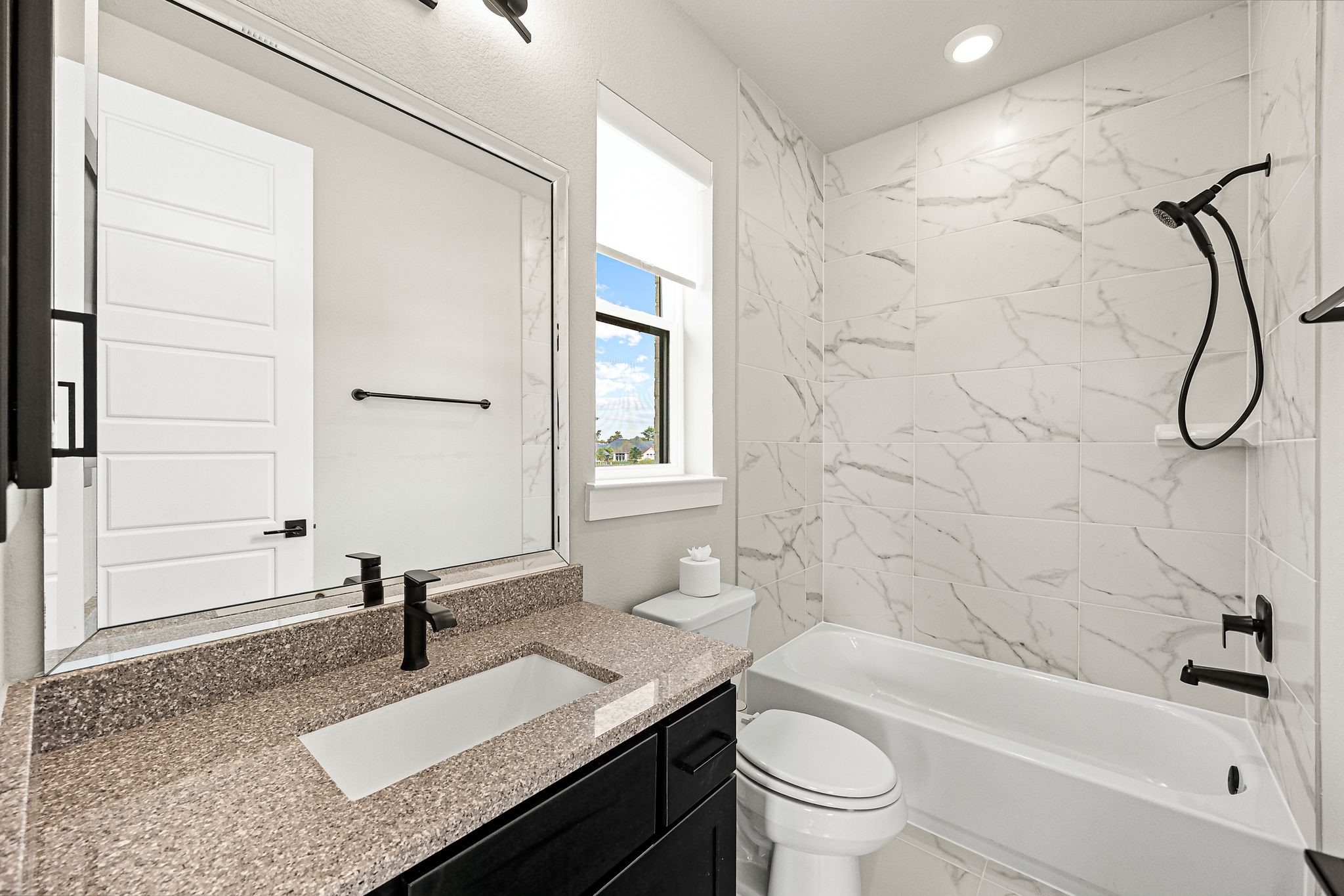 10206 Regatta Shore Drive Property Photo 36