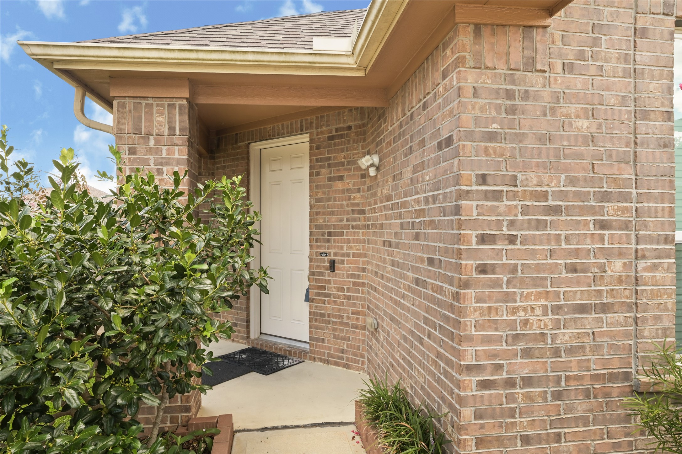 19806 Caprock Falls Court Property Photo 4
