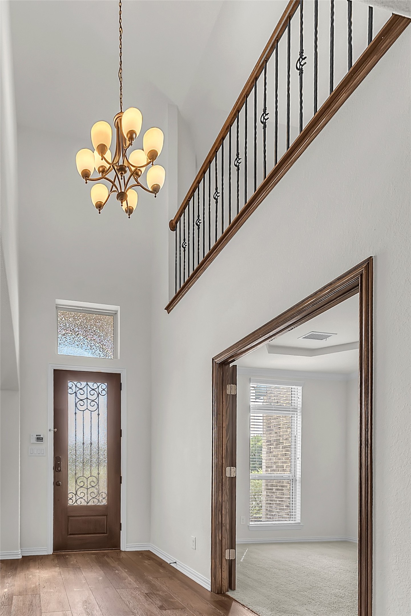 1209 Rogers Parkway Property Photo 4