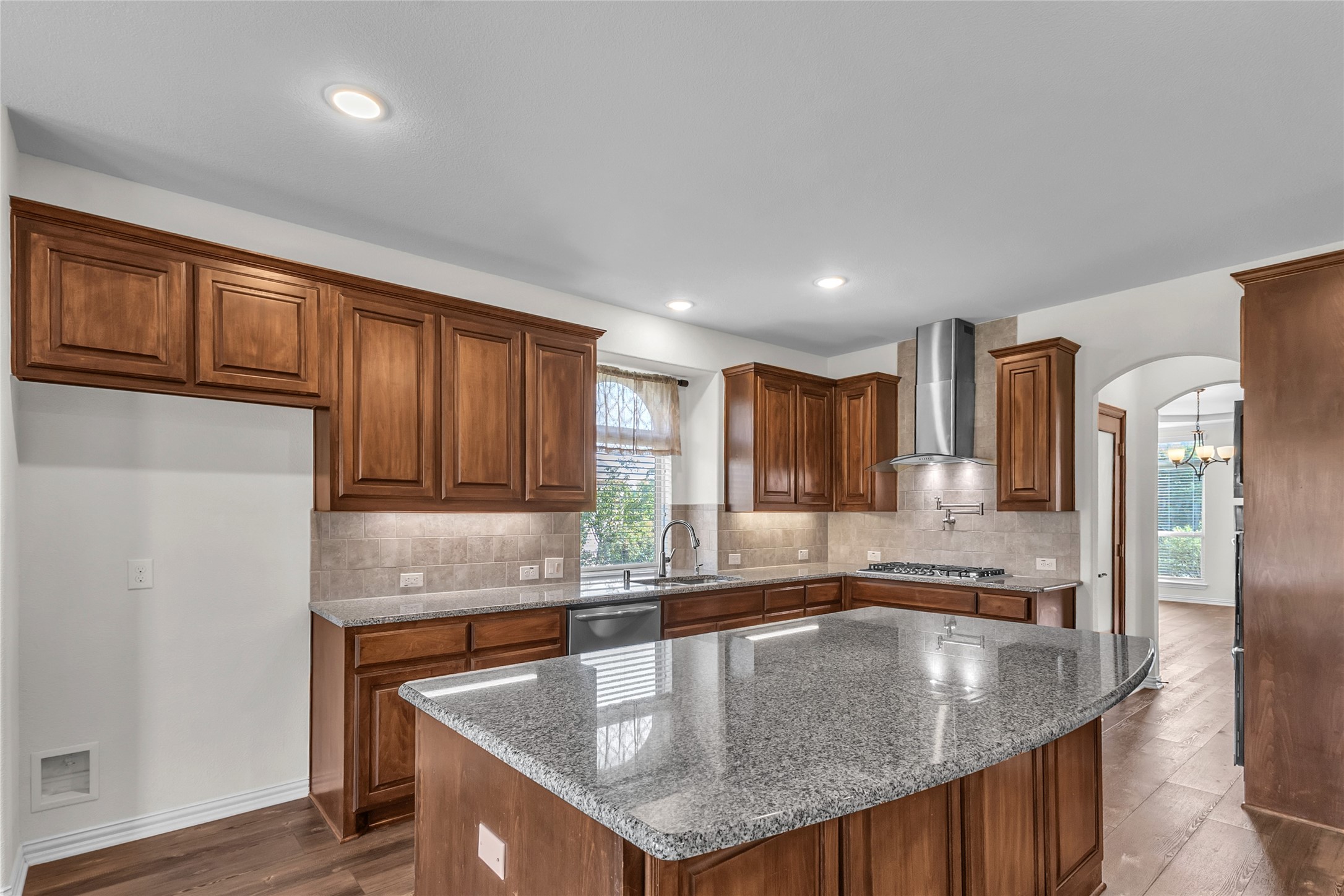1209 Rogers Parkway Property Photo 13