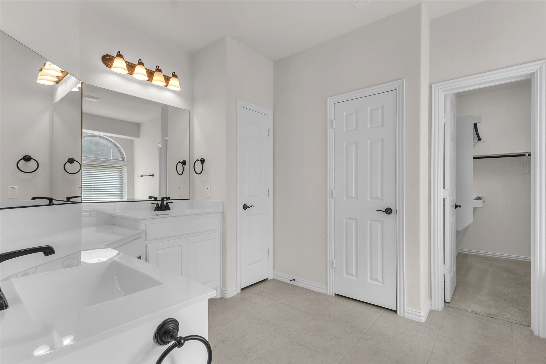 1209 Rogers Parkway Property Photo 24