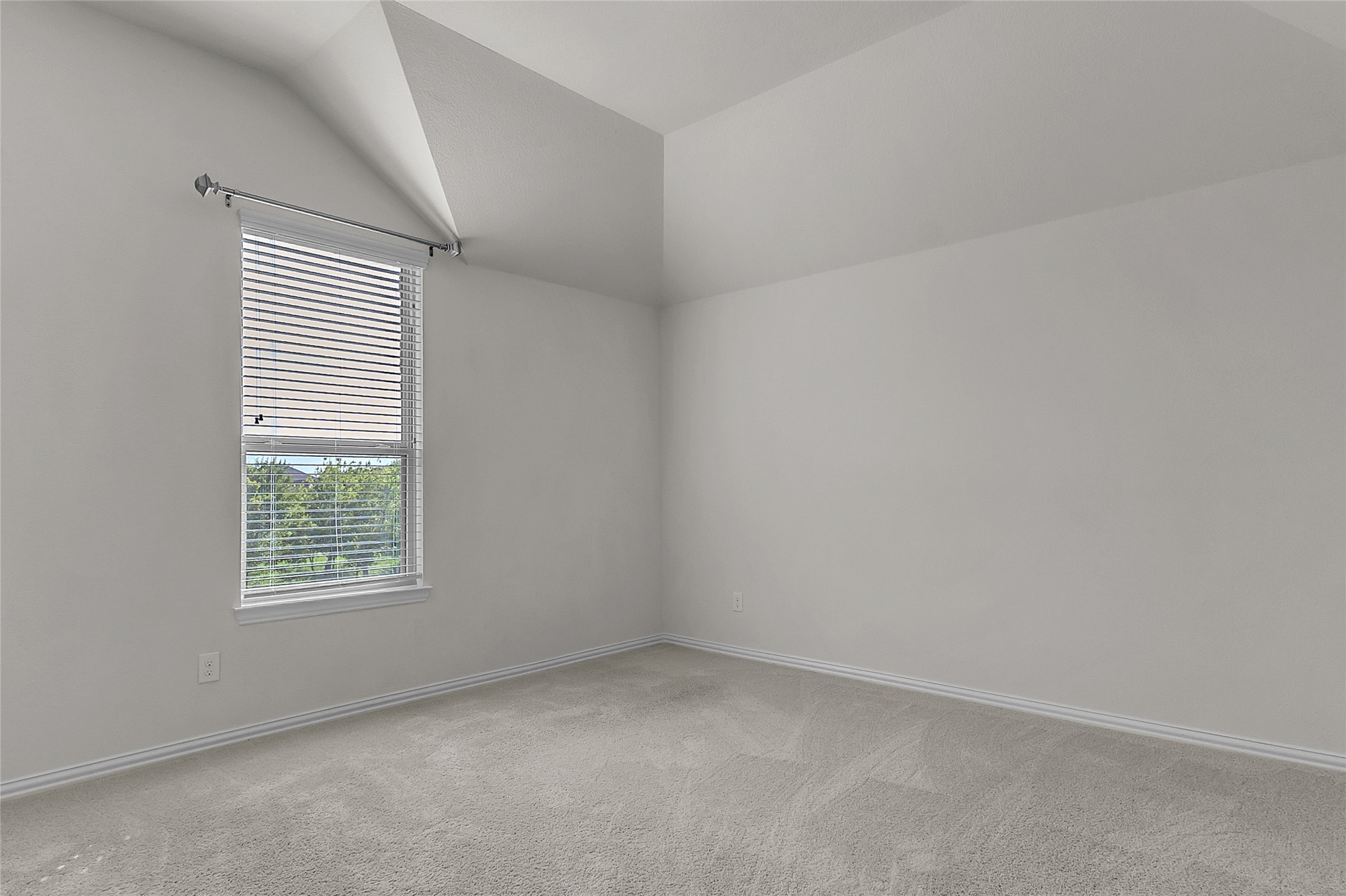 1209 Rogers Parkway Property Photo 30