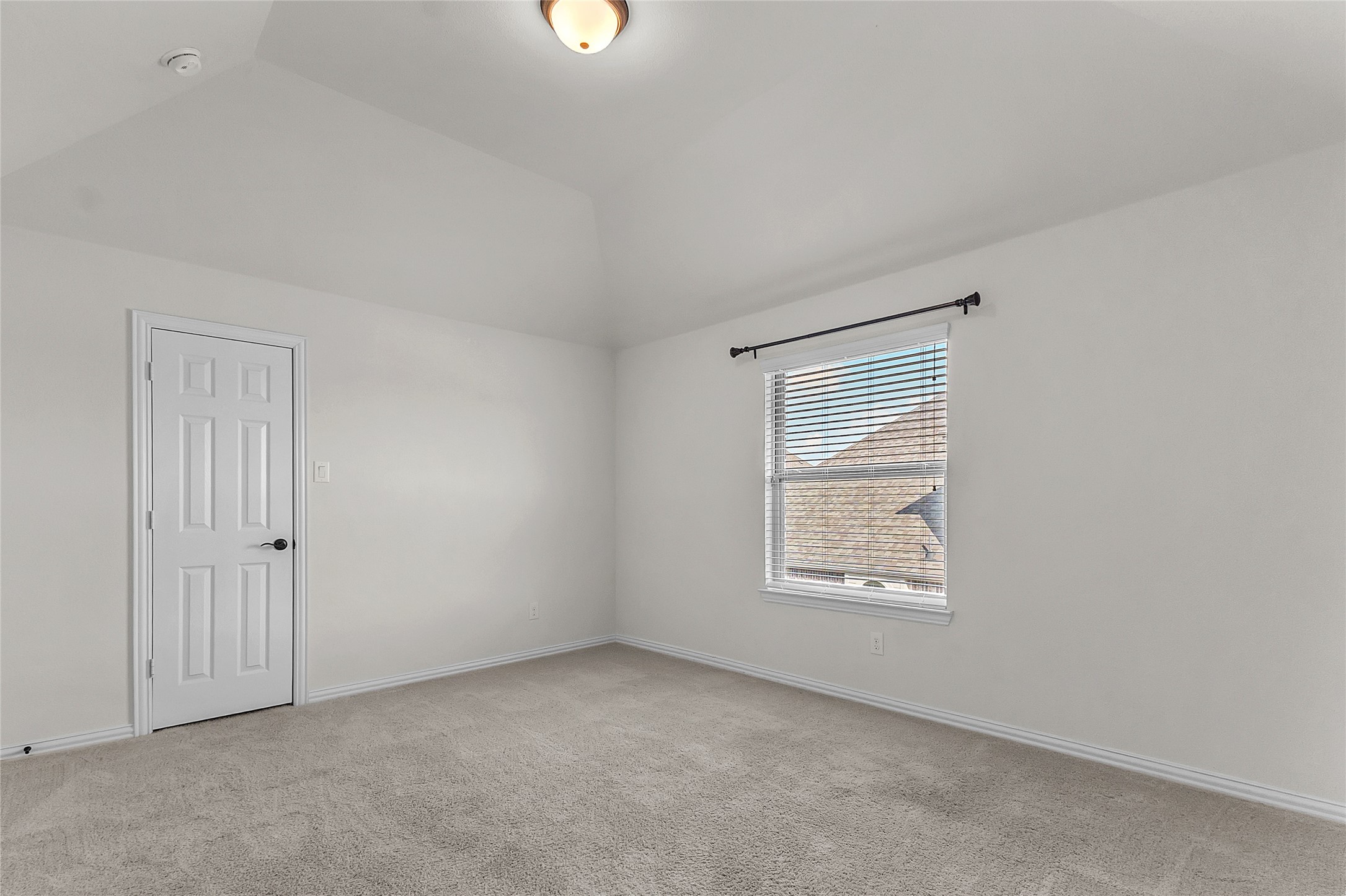 1209 Rogers Parkway Property Photo 33