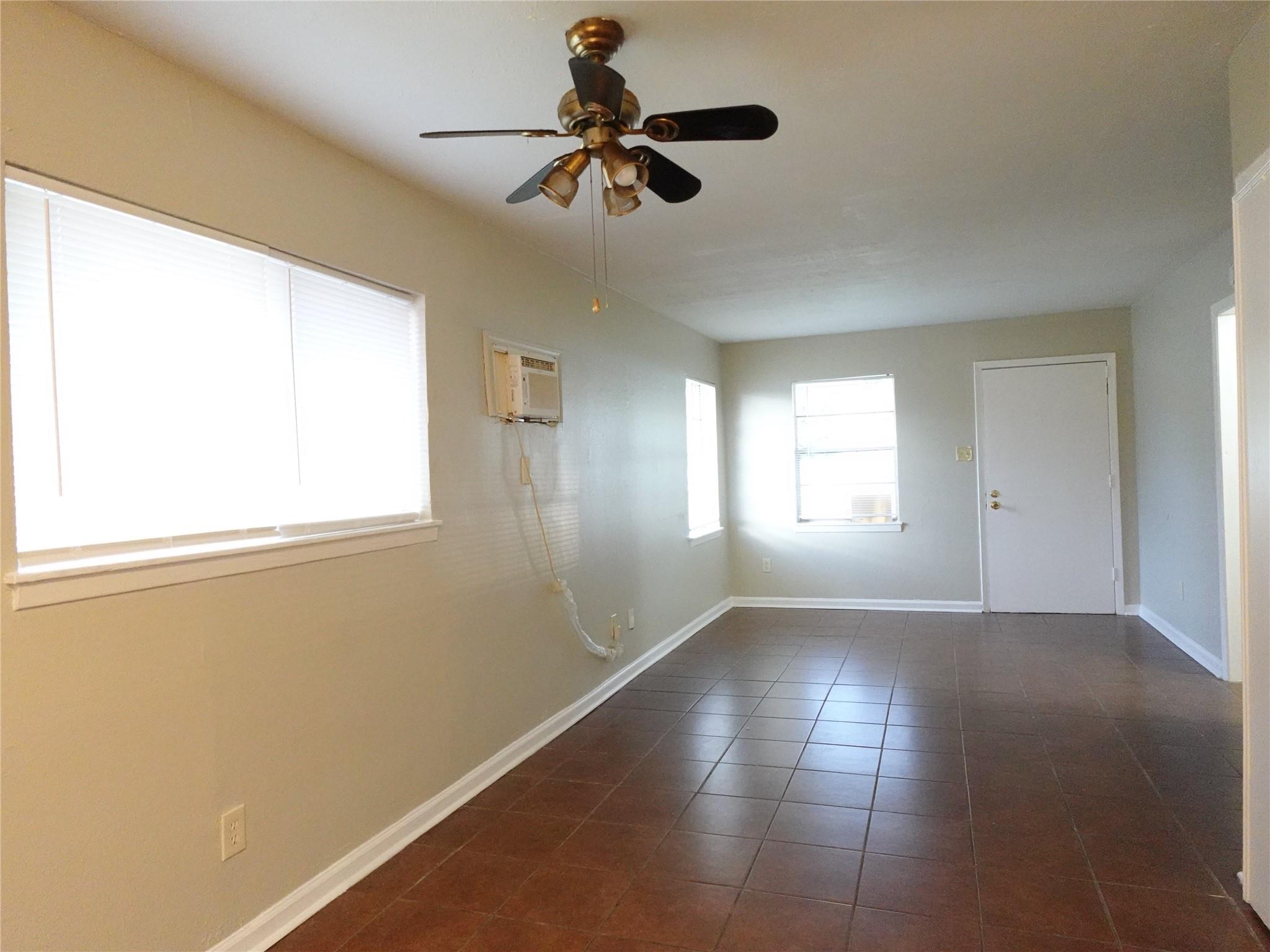 7516 Lockwood Drive Property Photo 4