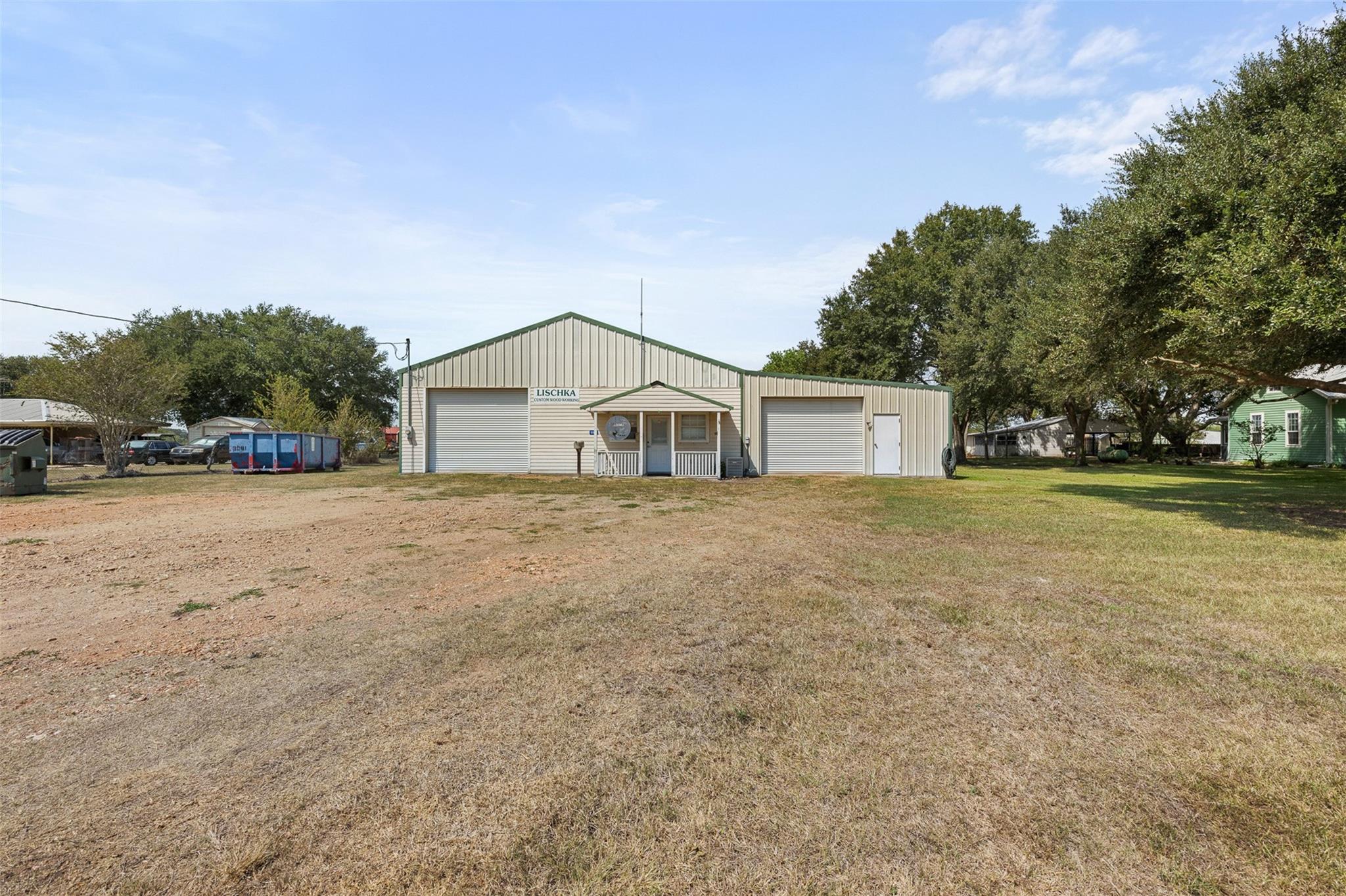 10554 Highway 159 E, Bellville Tx 77418 Property Photo 5