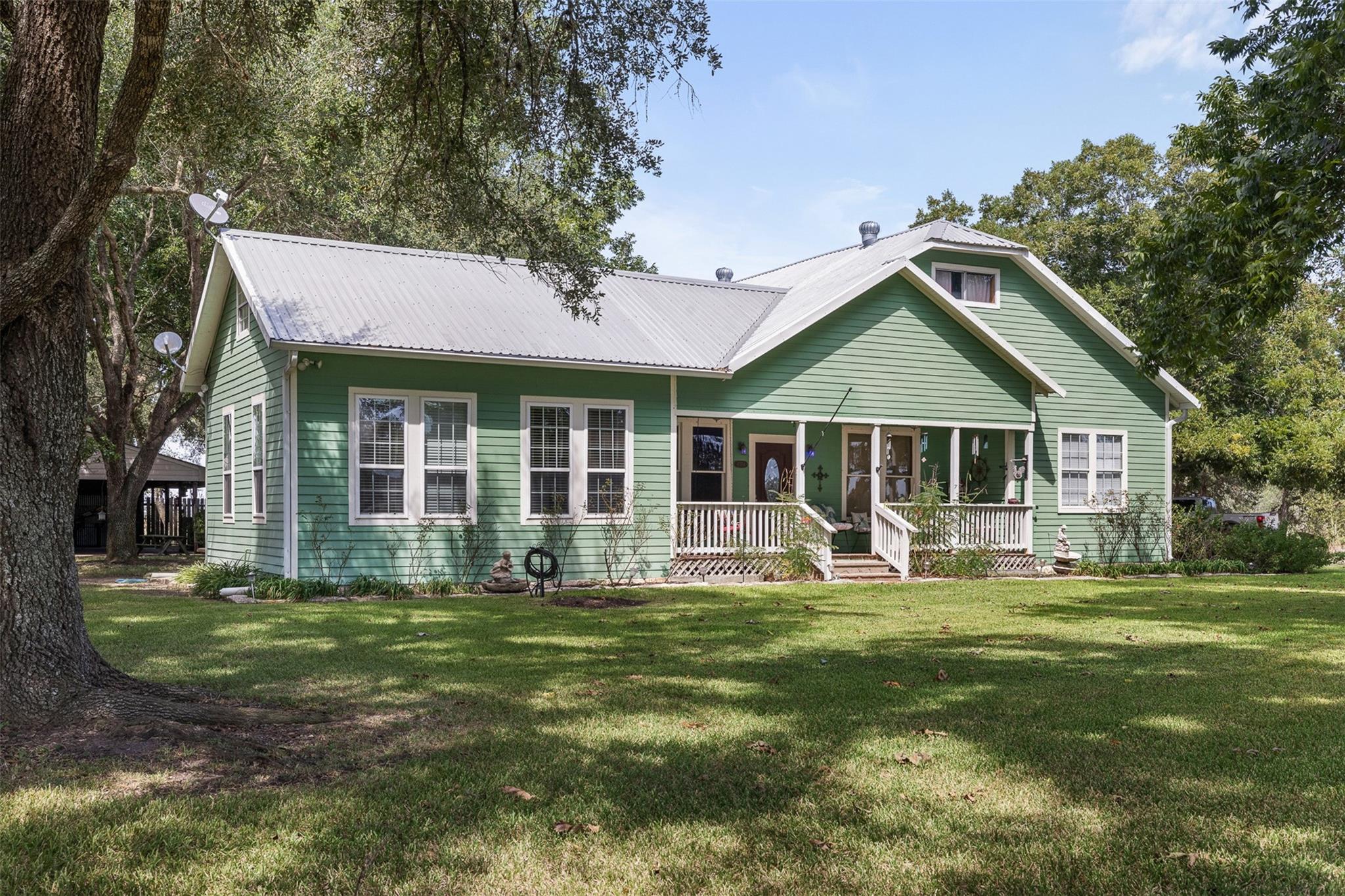 10554 Highway 159 E Property Photo 8