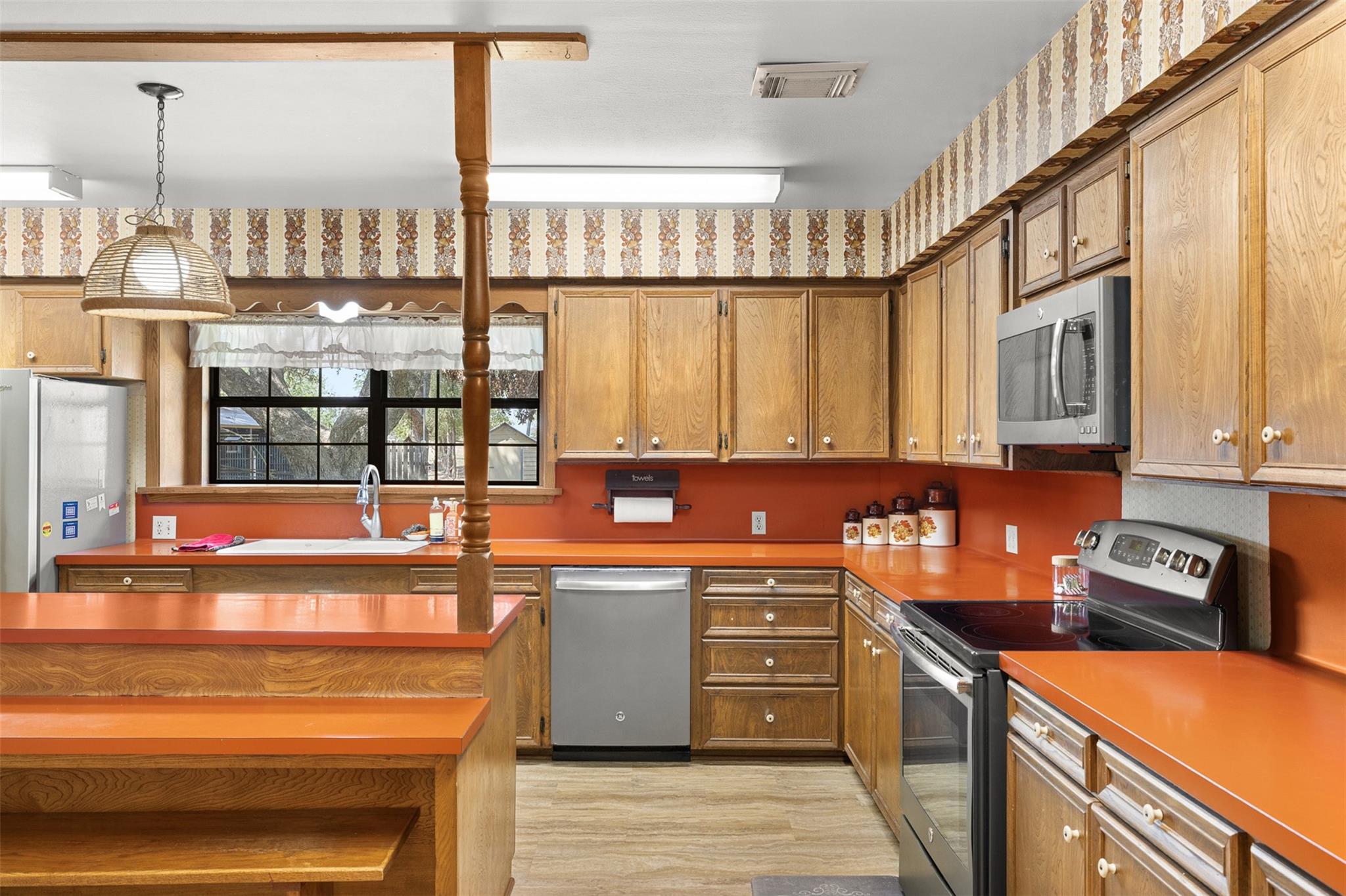 10554 Highway 159 E Property Photo 13
