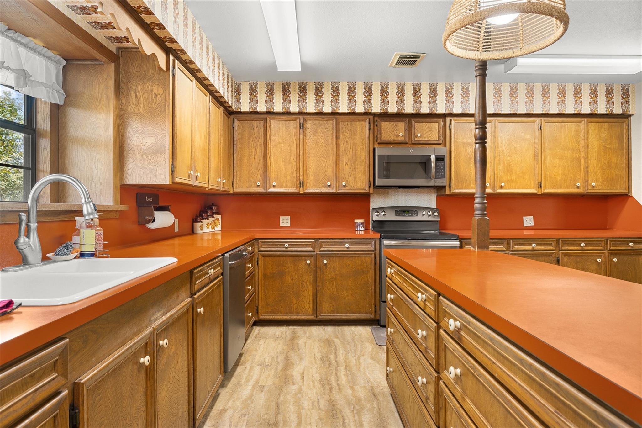 10554 Highway 159 E, Bellville Tx 77418 Property Photo 15
