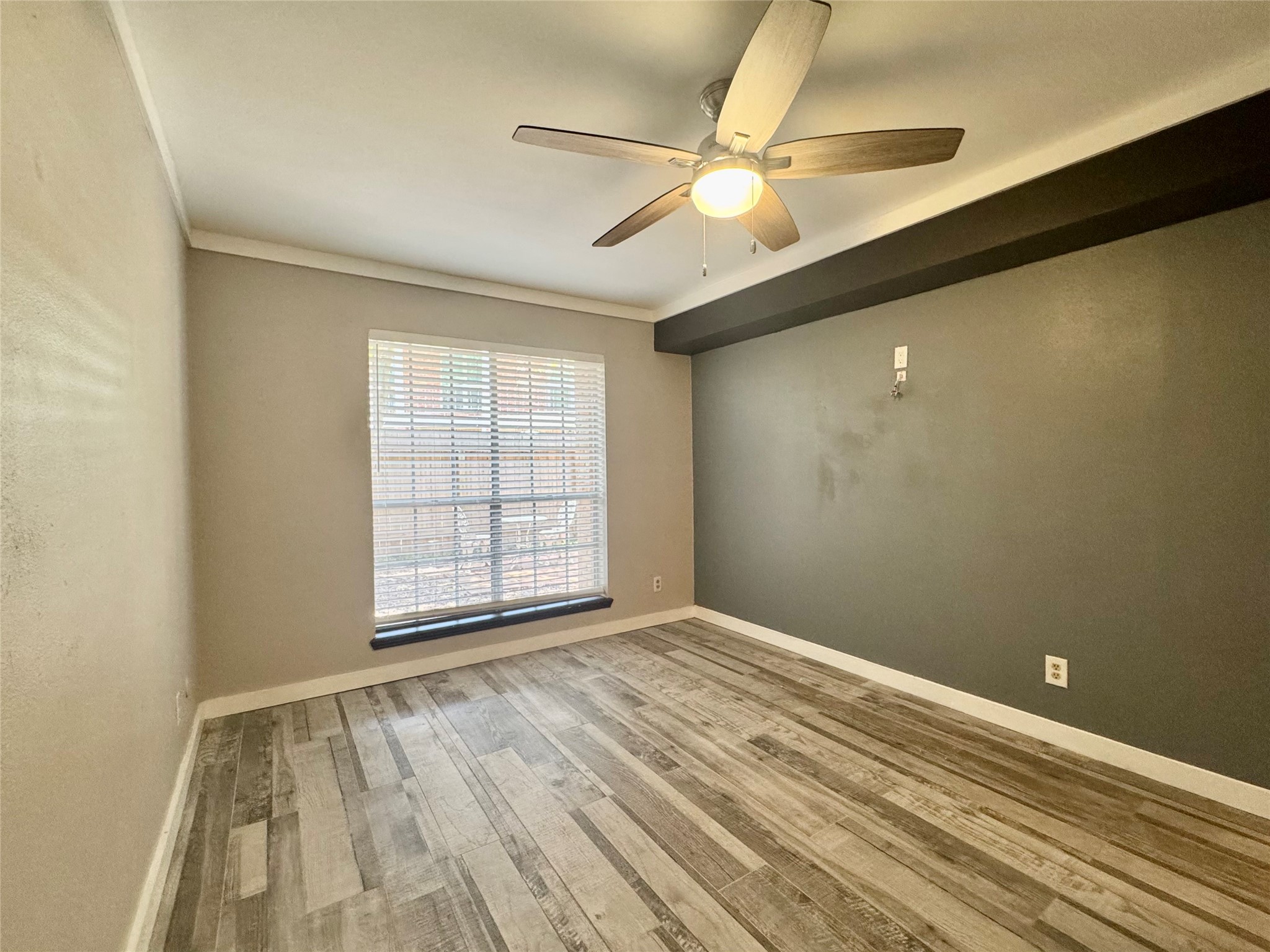 829 Wax Myrtle Lane Property Photo 8