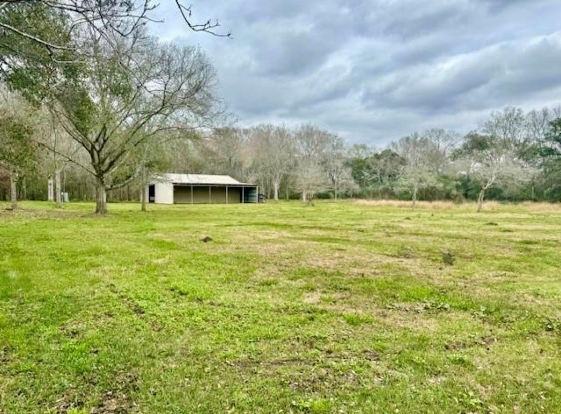 327 County Road 735 Property Photo 15