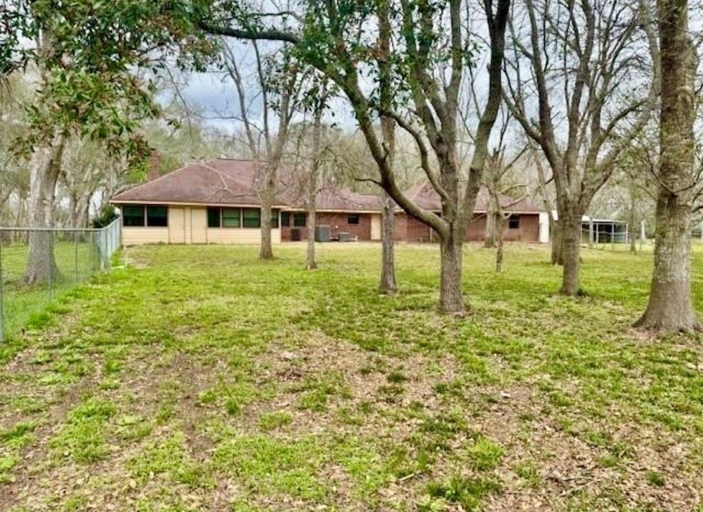 327 County Road 735 Property Photo 21