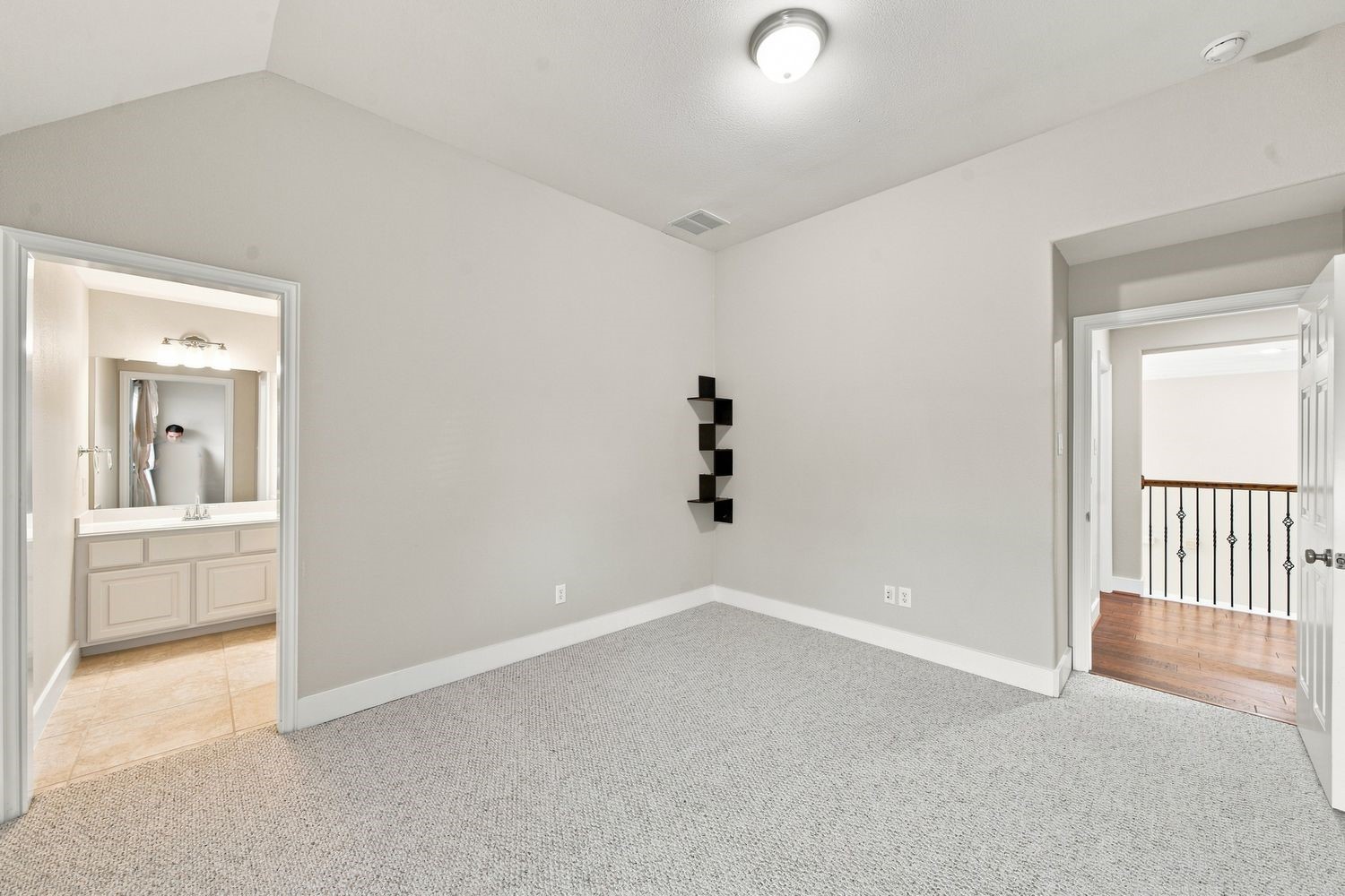 9003 Gable Glen Lane Property Photo 31
