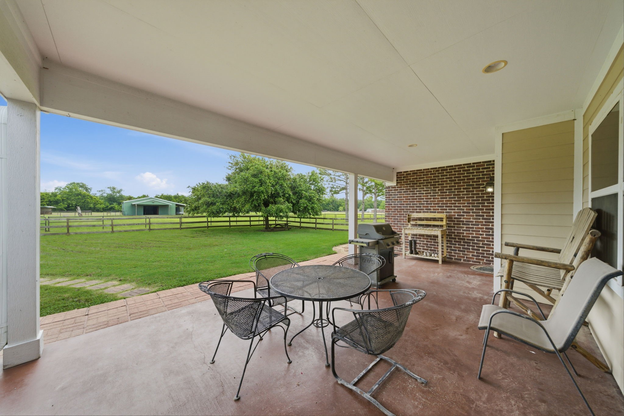 4304 Skinner Lane Property Photo 27