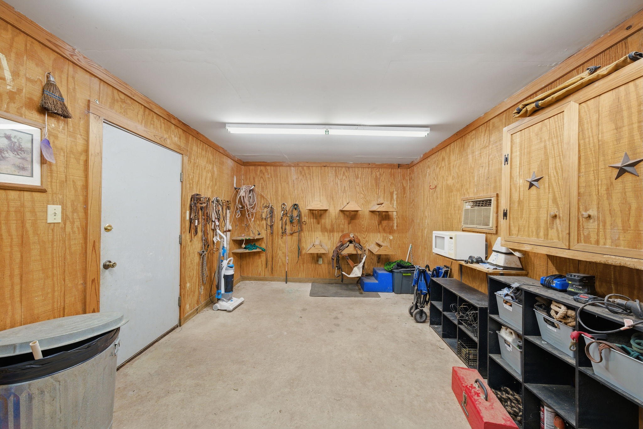 4304 Skinner Lane Property Photo 29