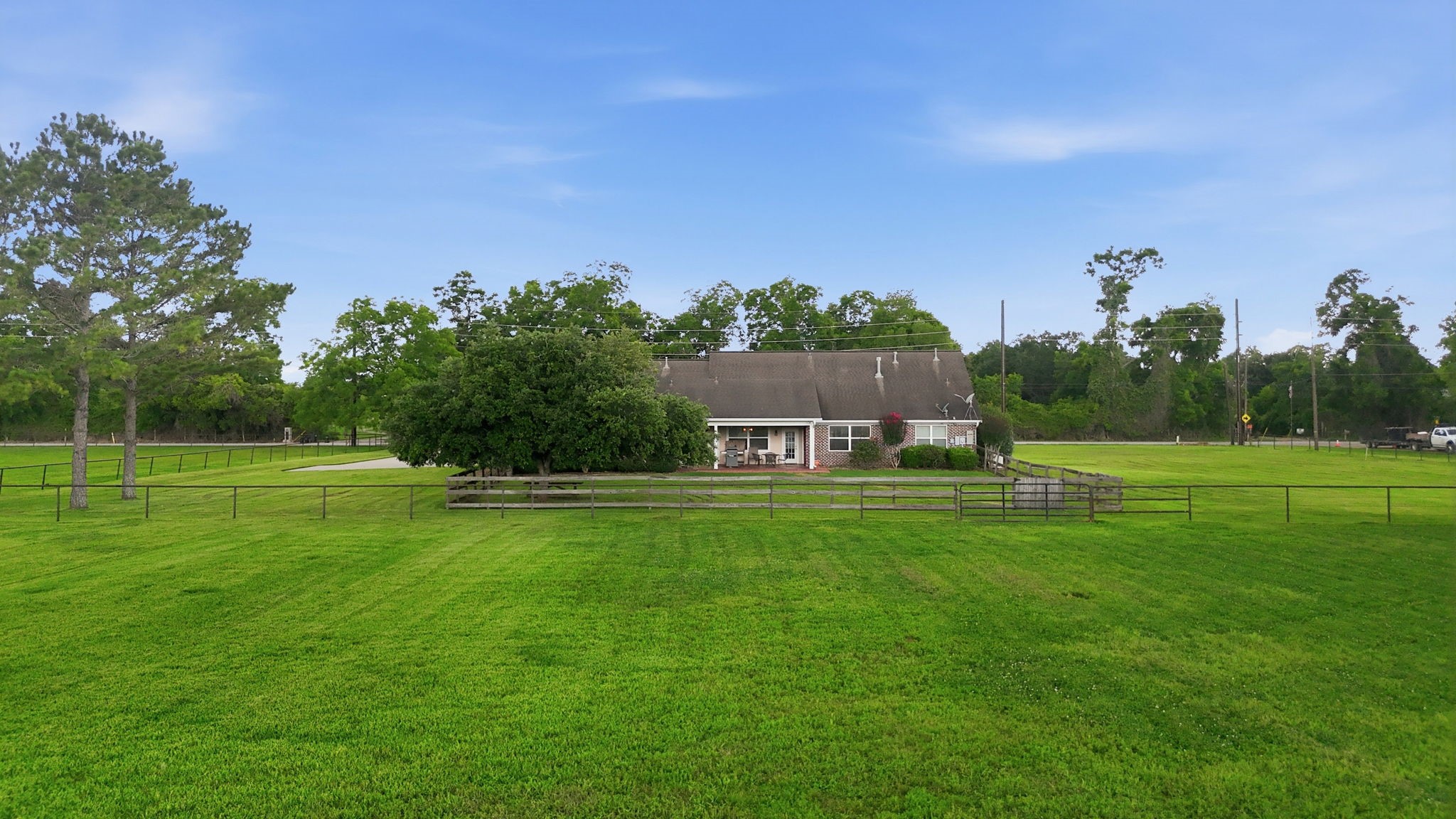 4304 Skinner Lane Property Photo 34
