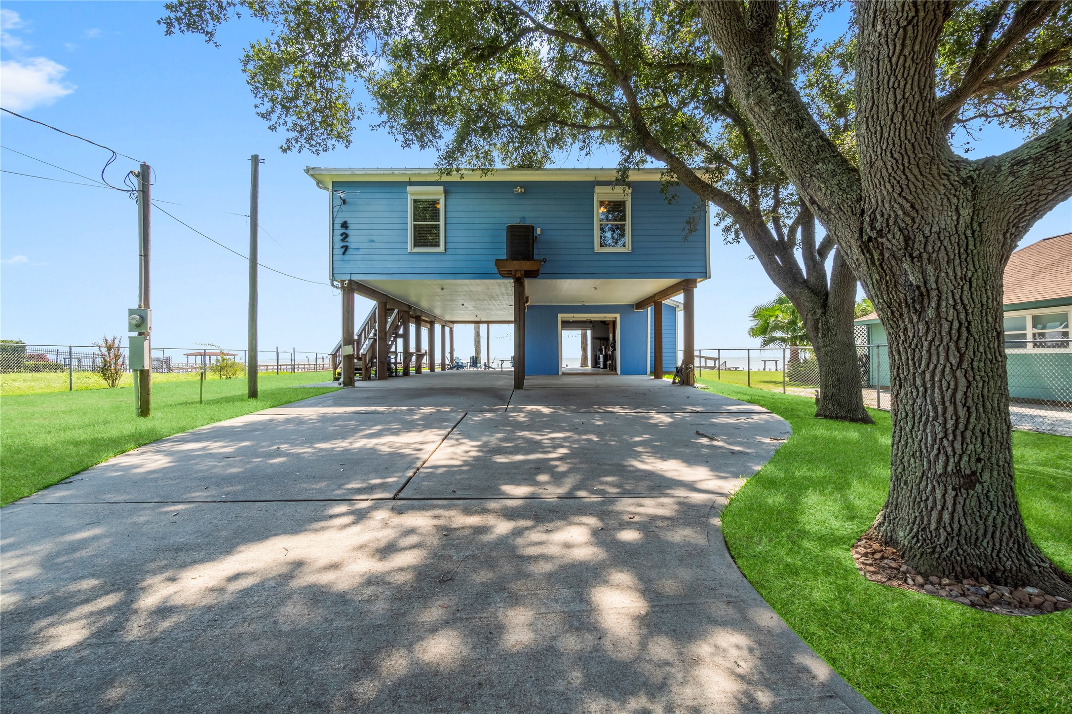 427 2nd Street Property Photo 9