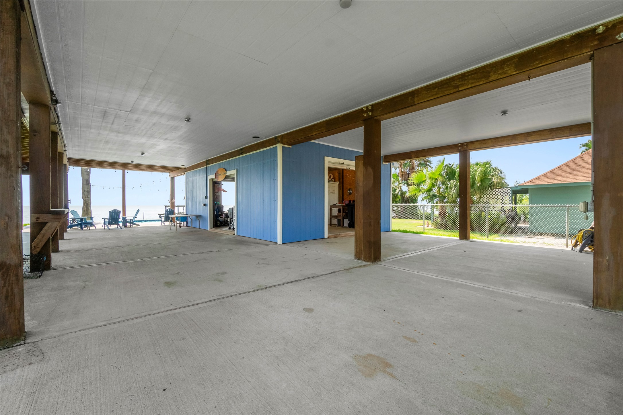 427 2nd Street Property Photo 11
