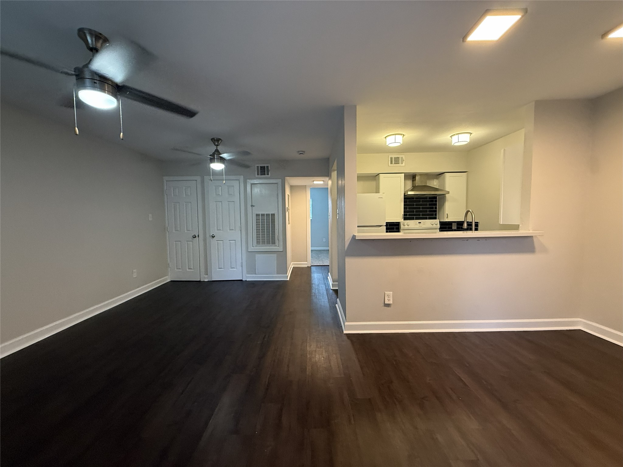 1824 Thonig Road 10 Property Photo 1