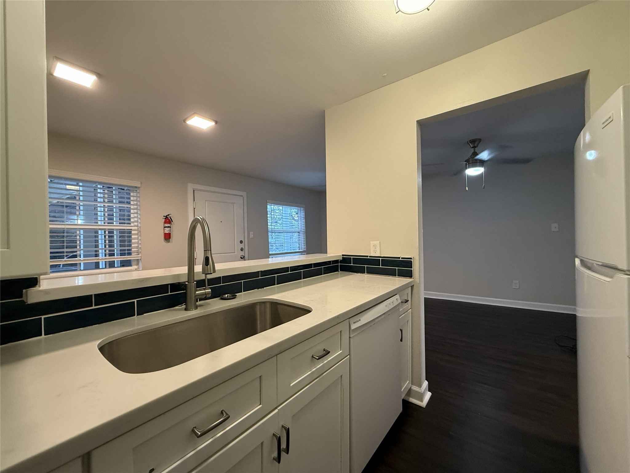1824 Thonig Road 10 Property Photo 7