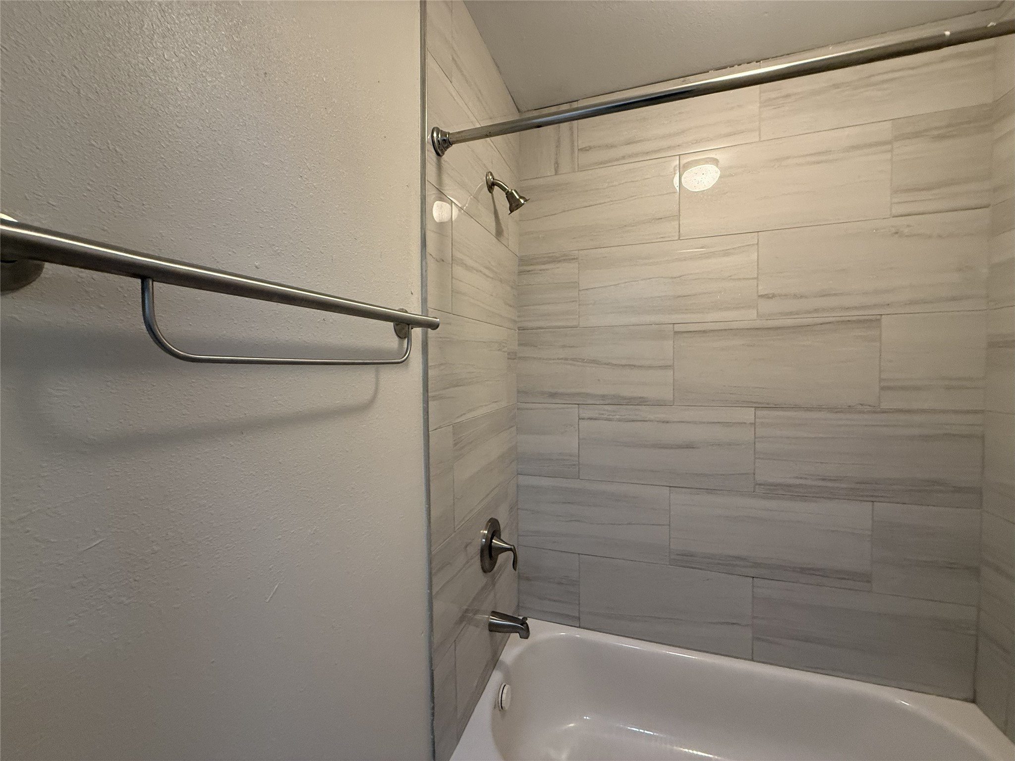 1824 Thonig Road 10 Property Photo 17