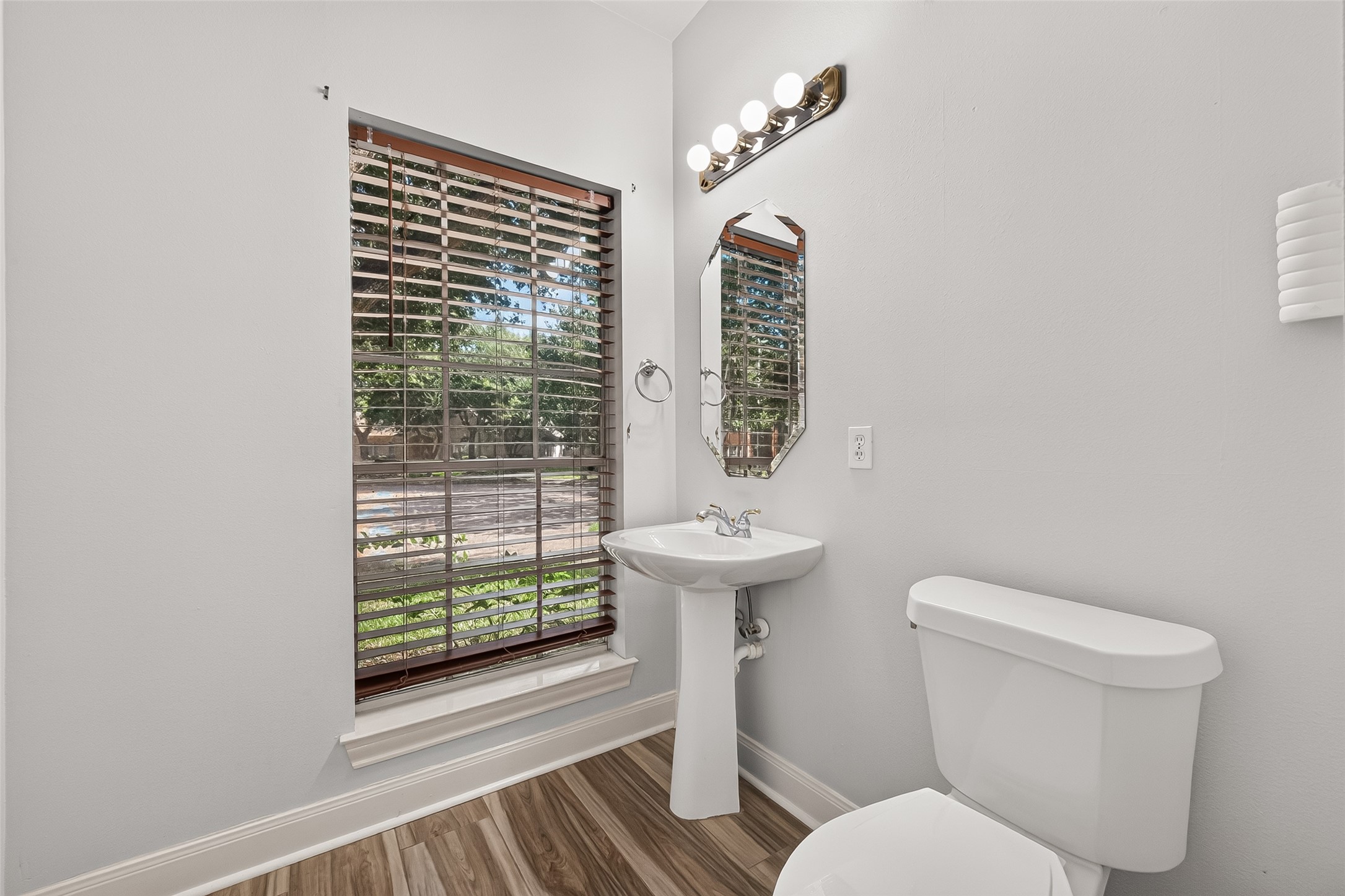 6514 Canyon Pointe Lane Property Photo 21