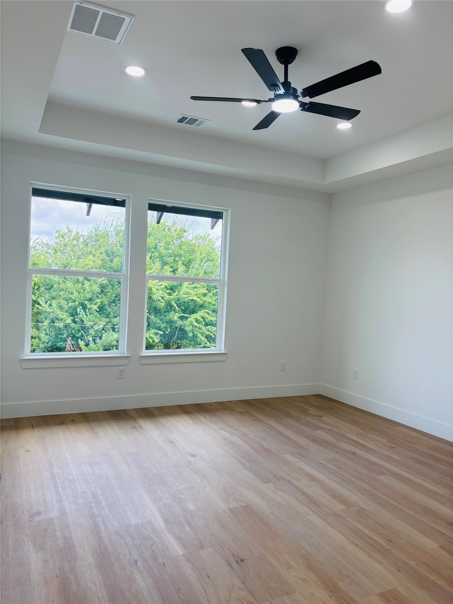 2010 Yates Street Property Photo 11