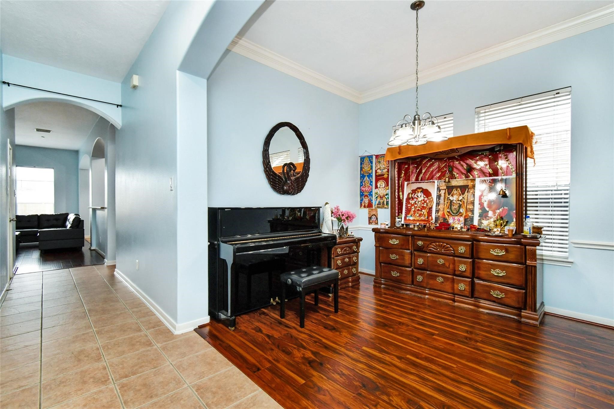 4118 Ferro Street Property Photo 6