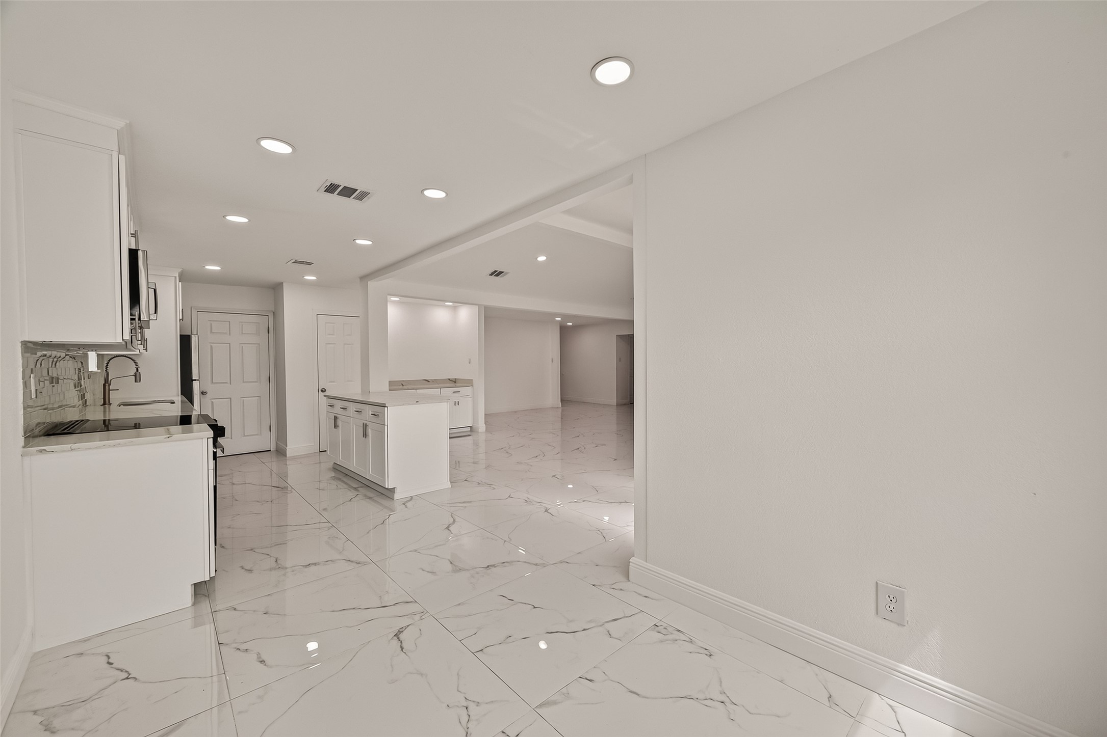 1811 Polley Court Property Photo 24