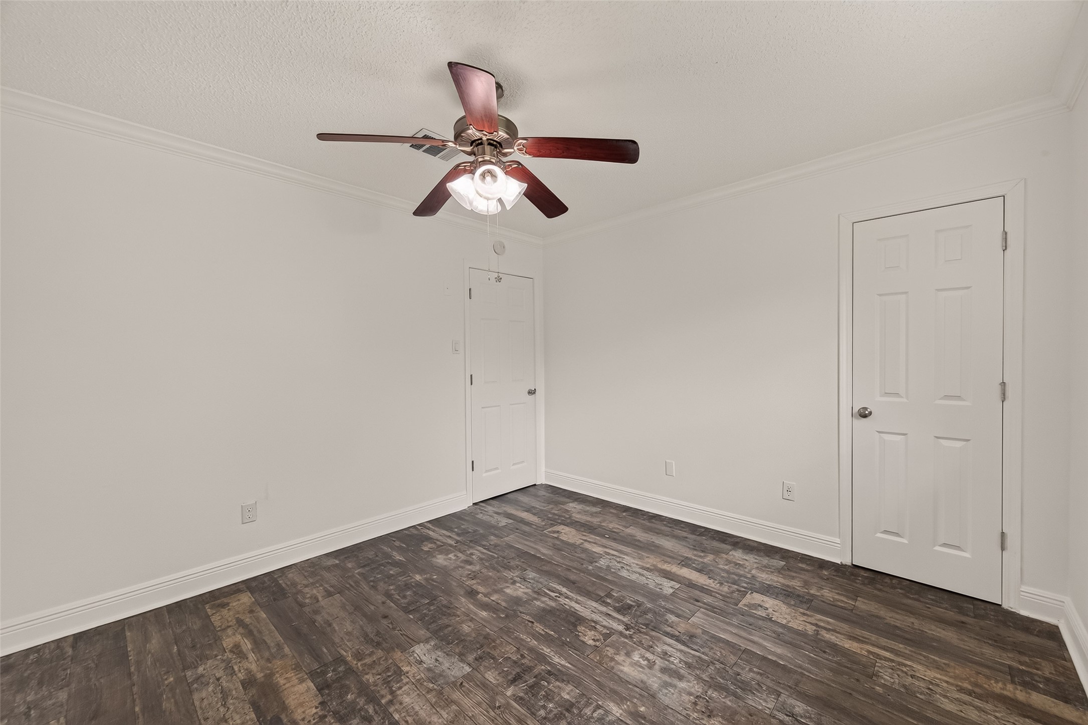 1811 Polley Court Property Photo 28