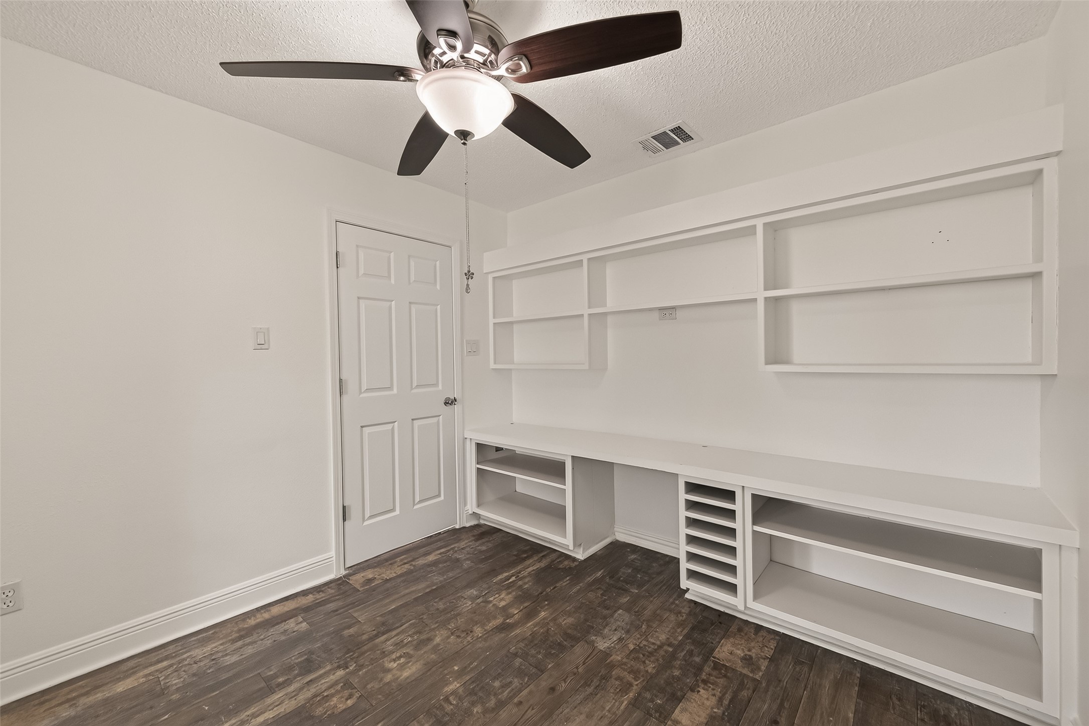 1811 Polley Court Property Photo 34