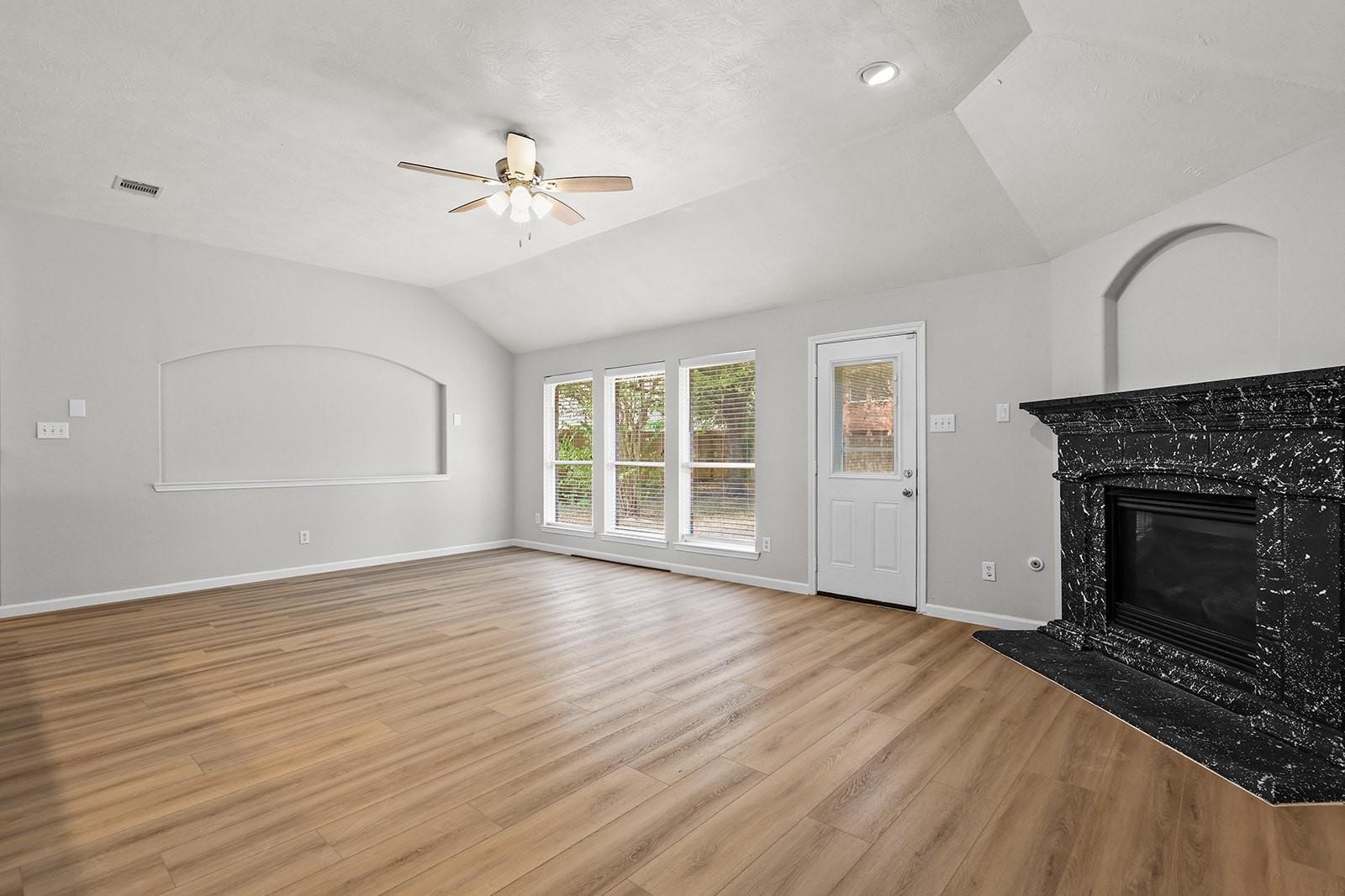 25910 N Lakefair Dr Drive Property Photo 23