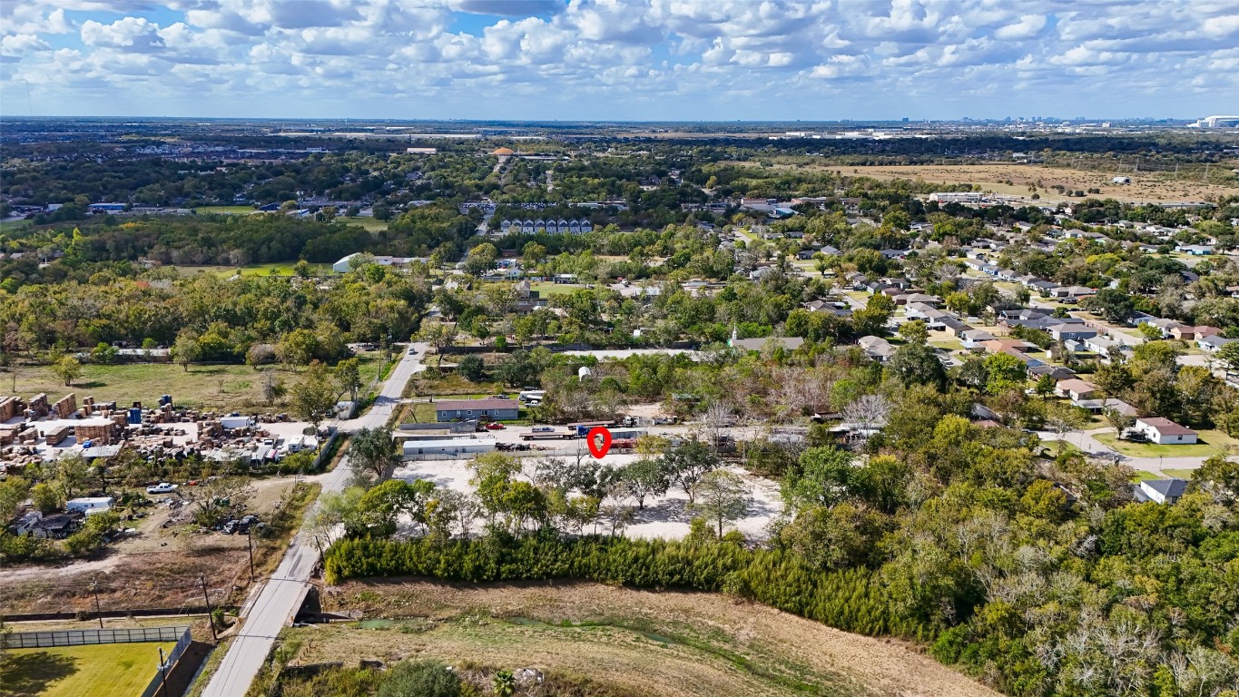 5033 S Acres Drive Property Photo 11