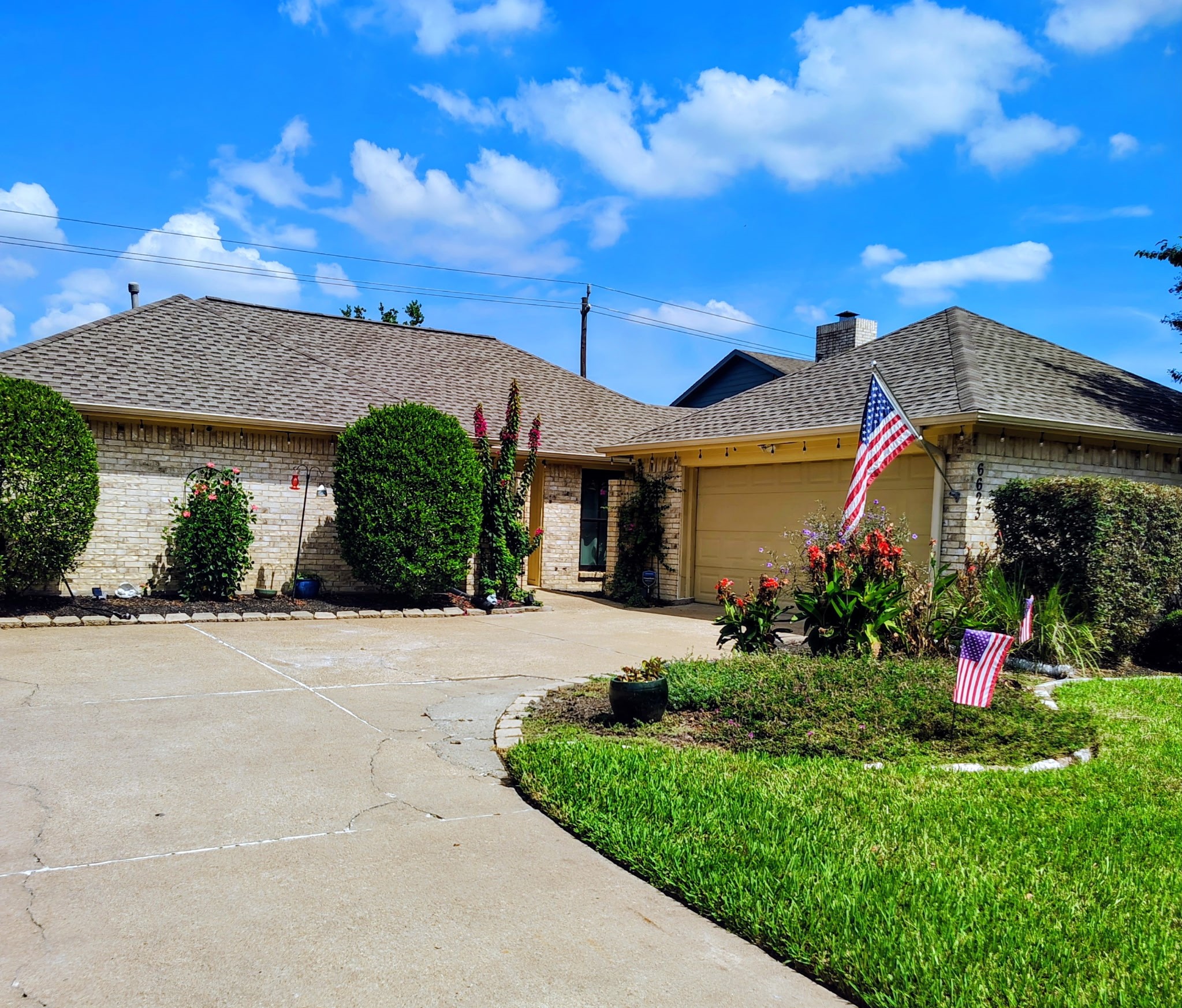 6623 Gleneagles Drive Property Photo 1
