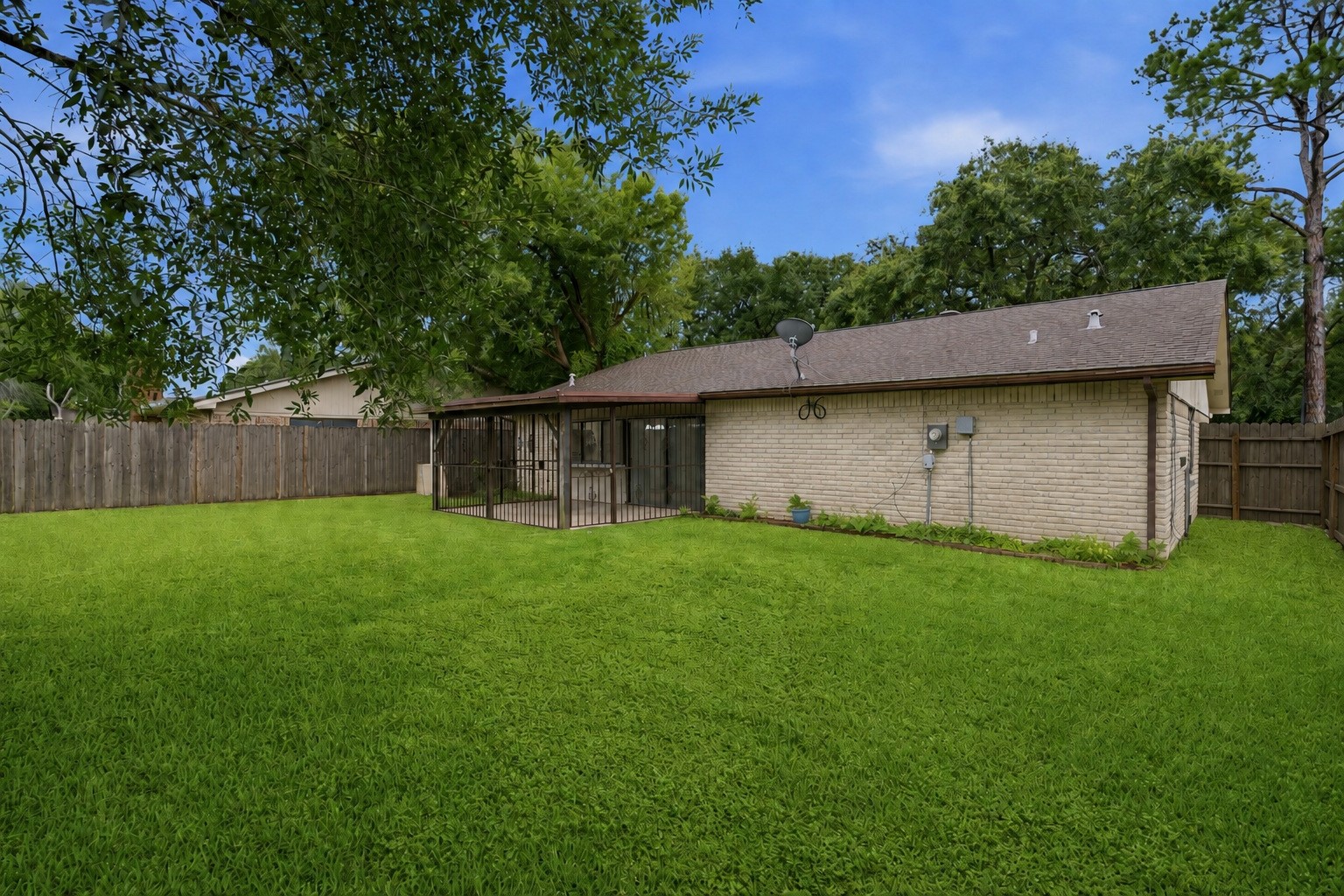 2126 Quail Valley East Drive Property Photo 32