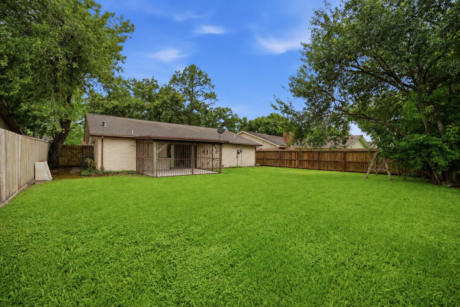 2126 Quail Valley East Drive Property Photo 34