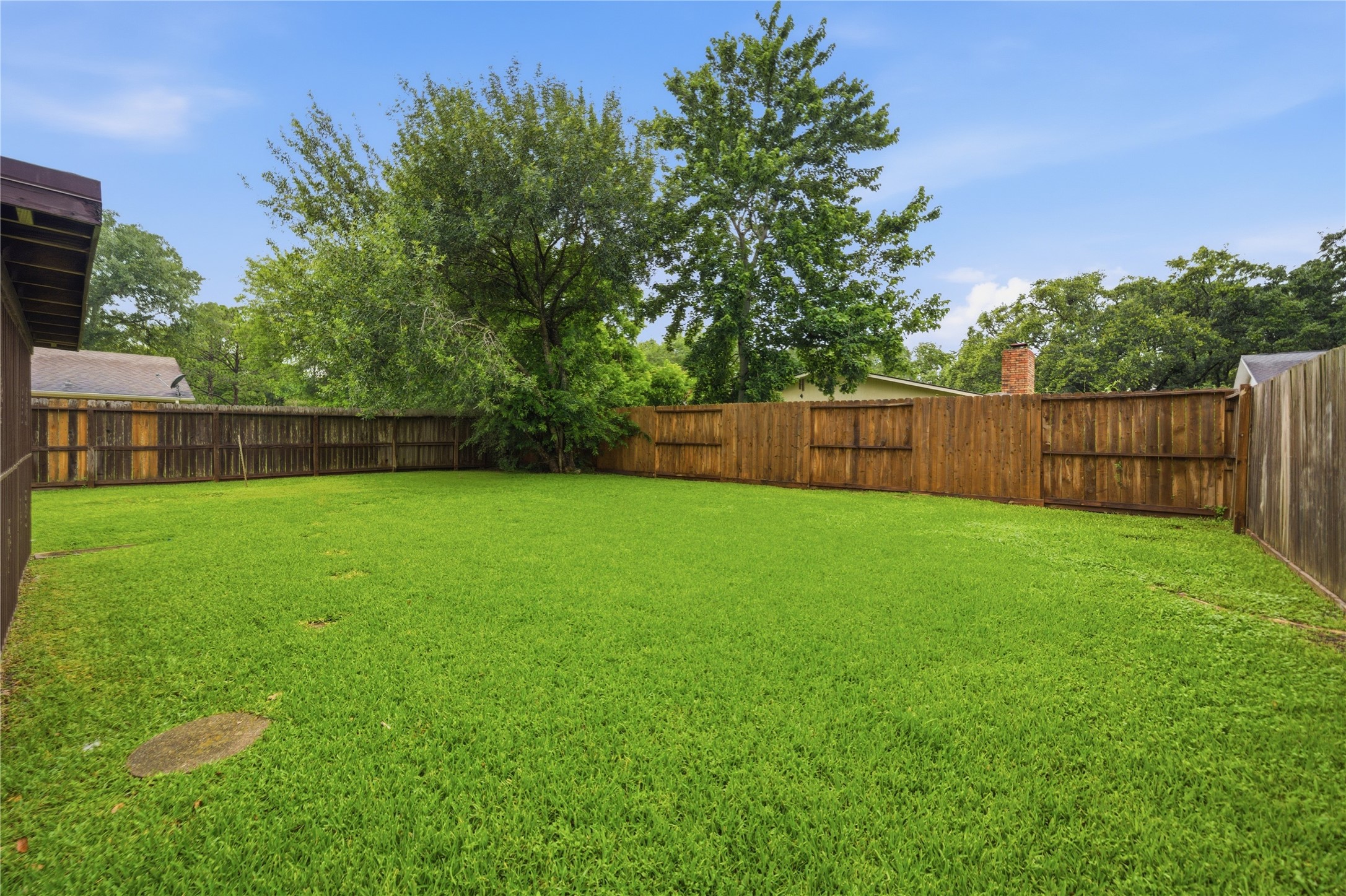 2126 Quail Valley East Drive Property Photo 35