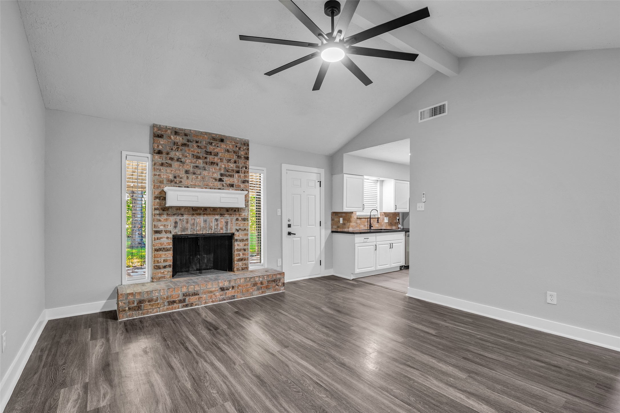 12331 Flushing Meadows Drive Property Photo 5