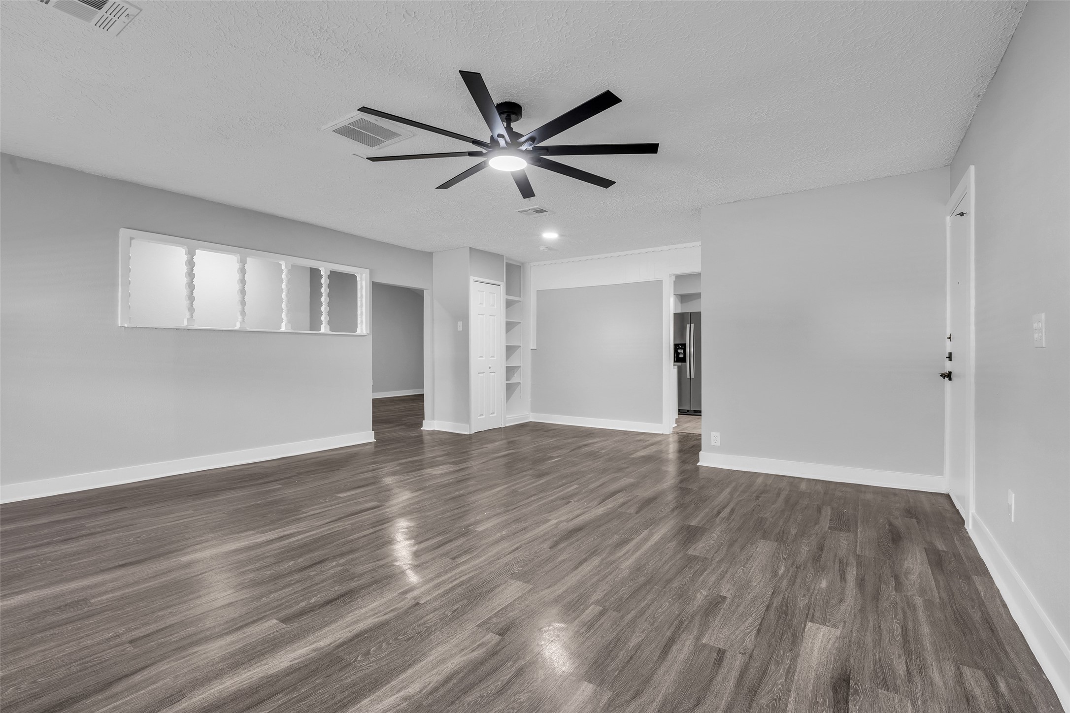 12331 Flushing Meadows Drive Property Photo 9