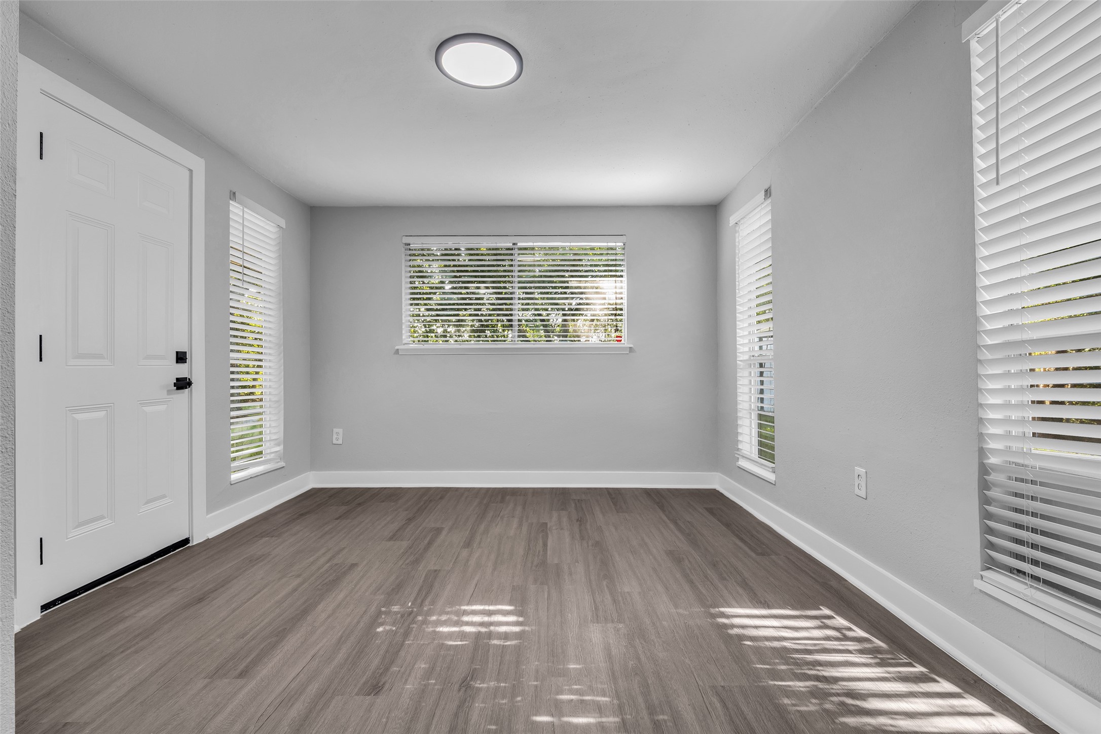 12331 Flushing Meadows Drive Property Photo 12