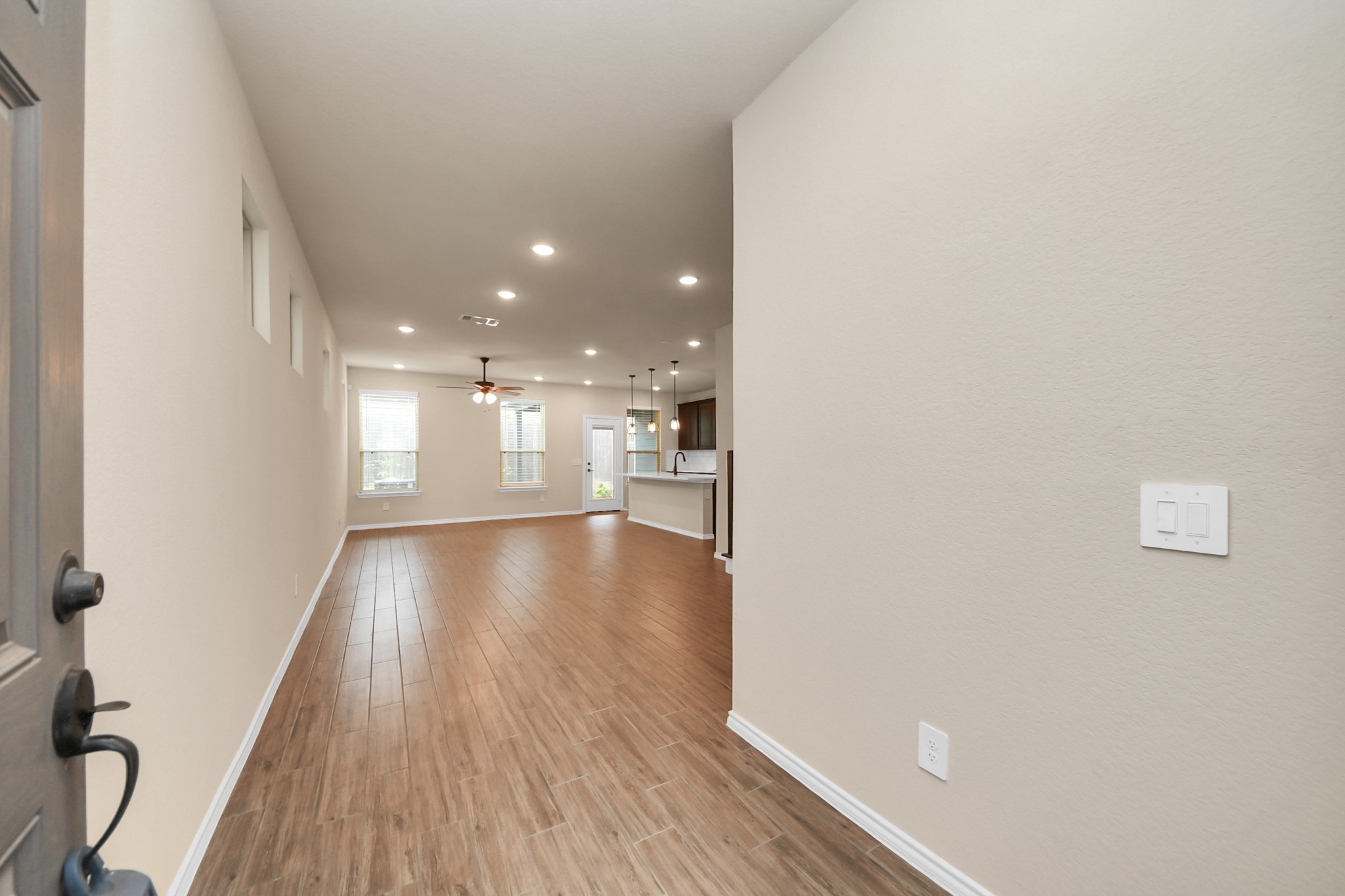 10325 Harmon Smith Drive Property Photo 6